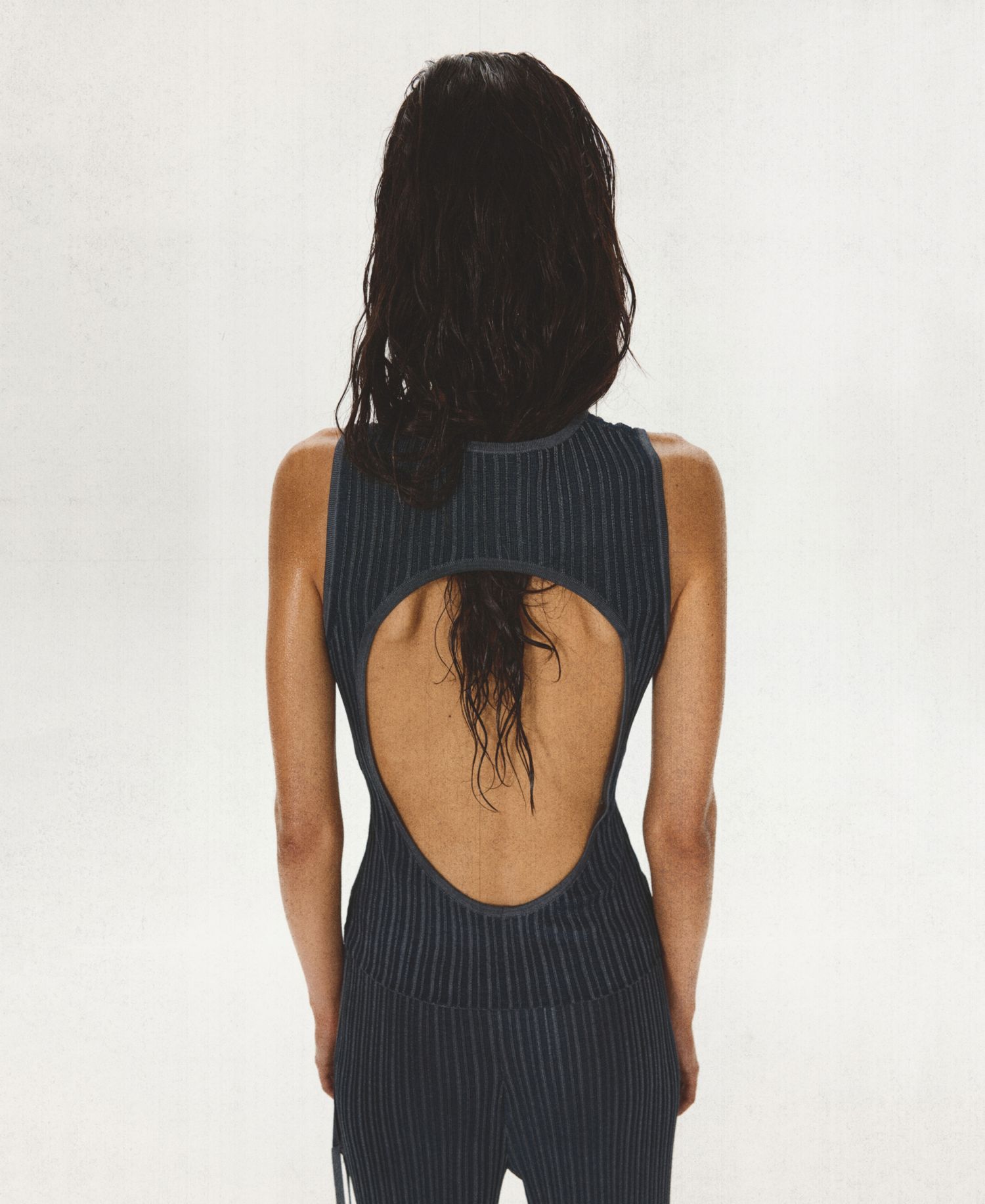 Women's Ribbed Open-Back Sleeveless Tank Top