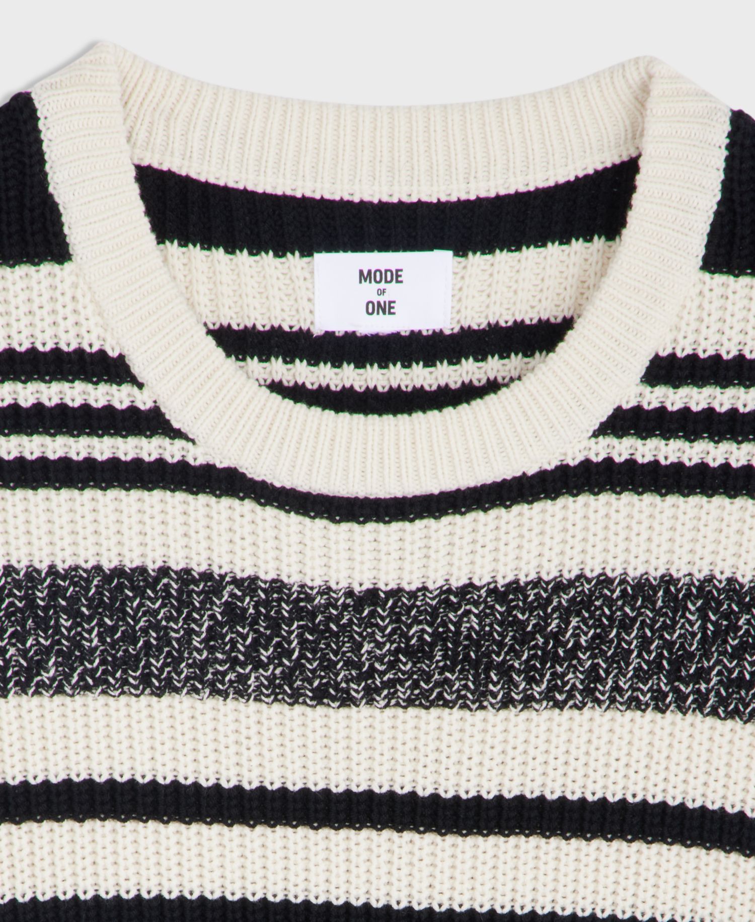 Men's Striped Relaxed-Fit Crewneck Sweater