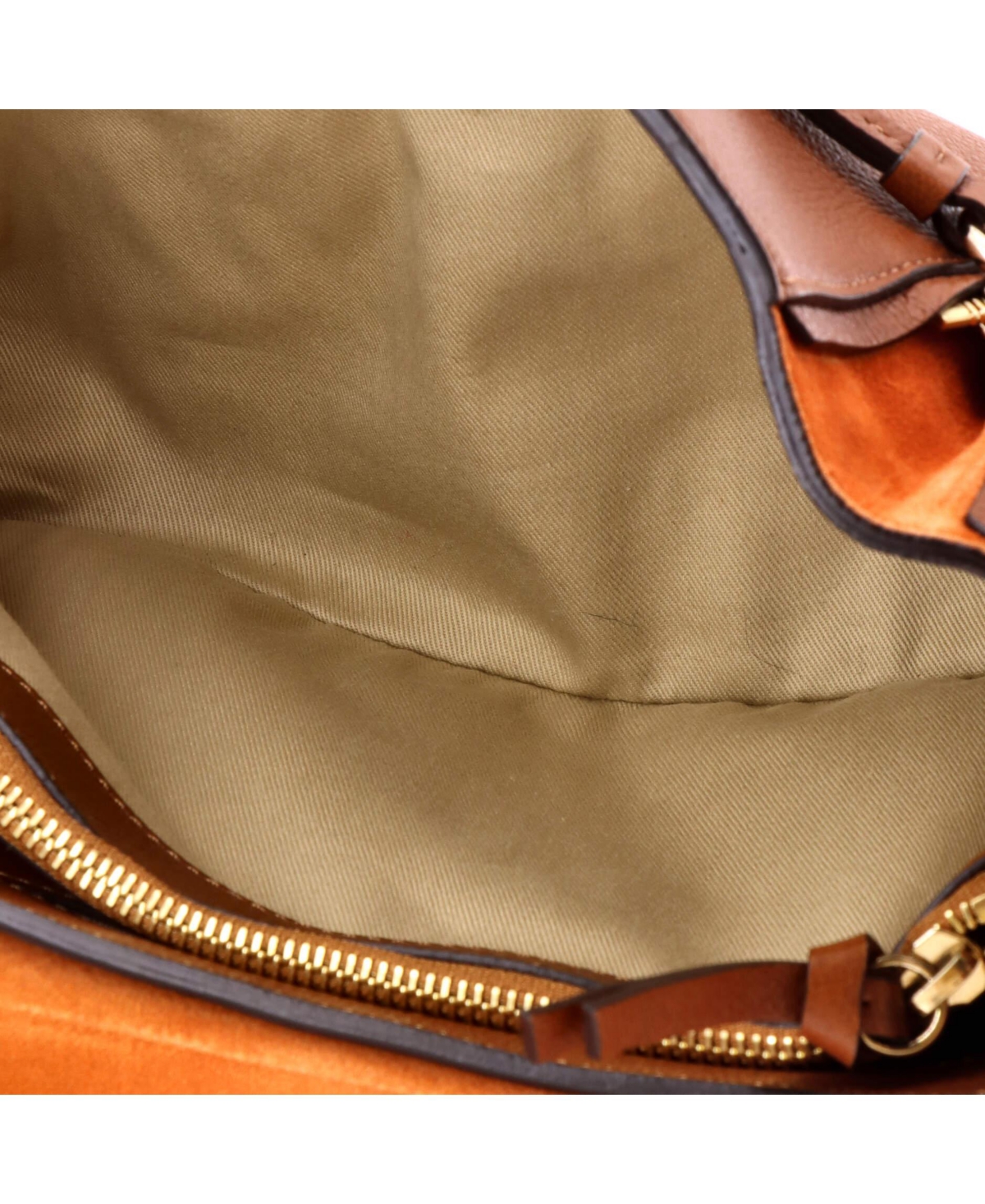 Pre-Owned Chloe Small Faye Day Bag Leather