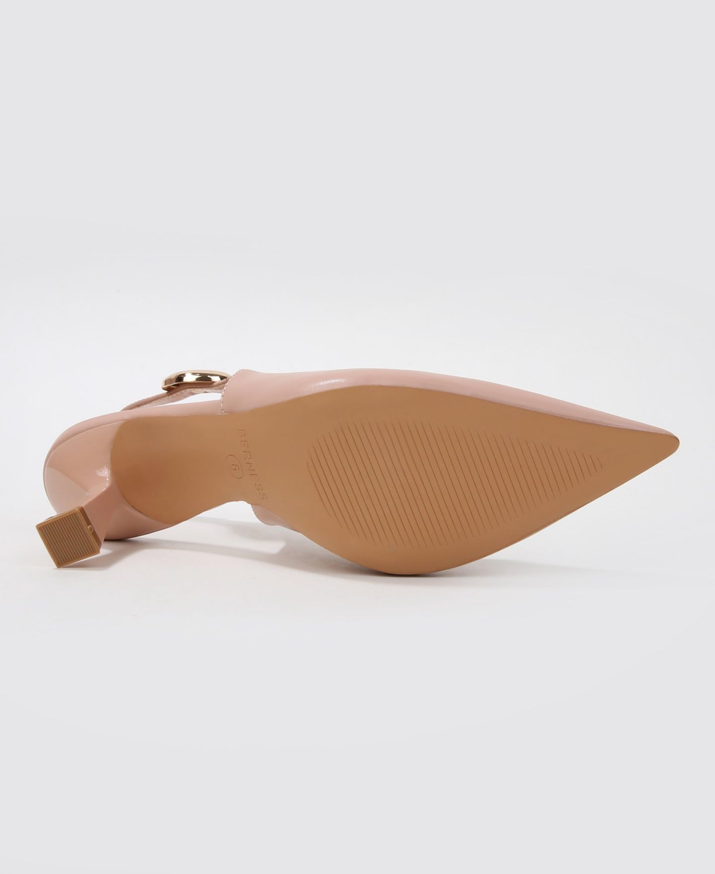 Женские туфли BERNESS Felina Pointed Toe Slingback Pumps with Gold Ornament, цвет: Бежевый — фото 5