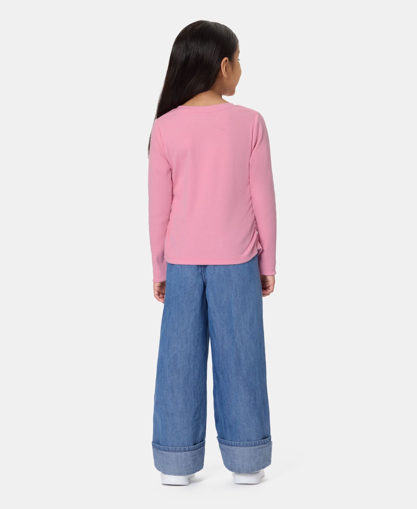 Детский комплект Calvin Klein с монограммой: топ в рубчик и широкие джинсы, 2T-6X, цвет: Розовый / Джинсовый — фото 4