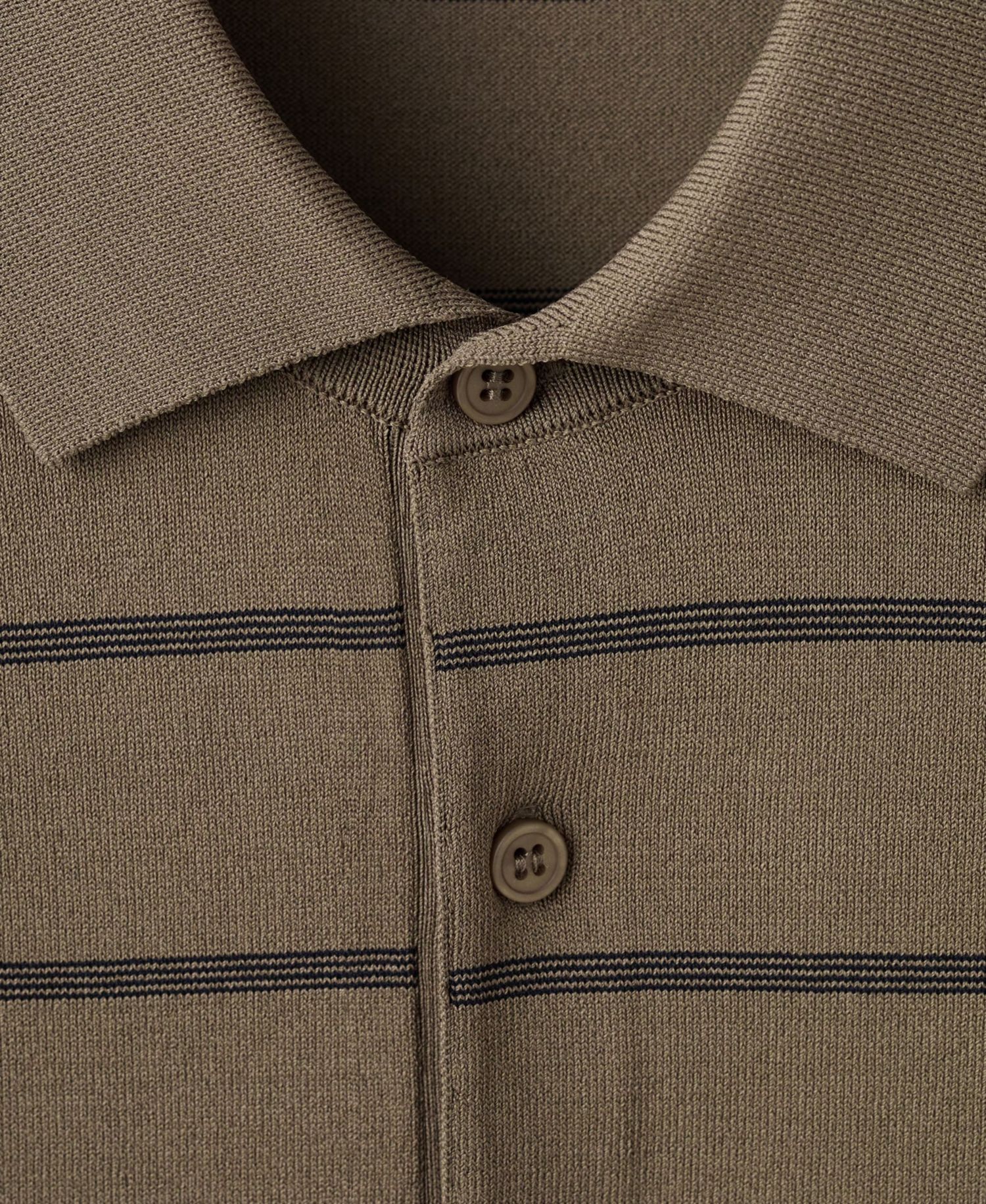 Men's Striped Fine-Knit Polo Shirt