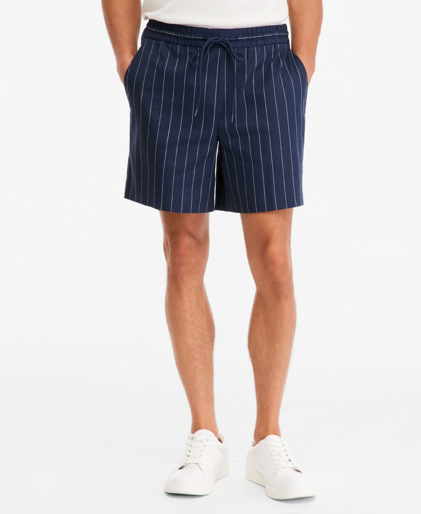 Мужские шорты Alfani Camden Short Linen-Blend Plaid, 7" Inseam, цвет: Тёмно-синий — фото 2