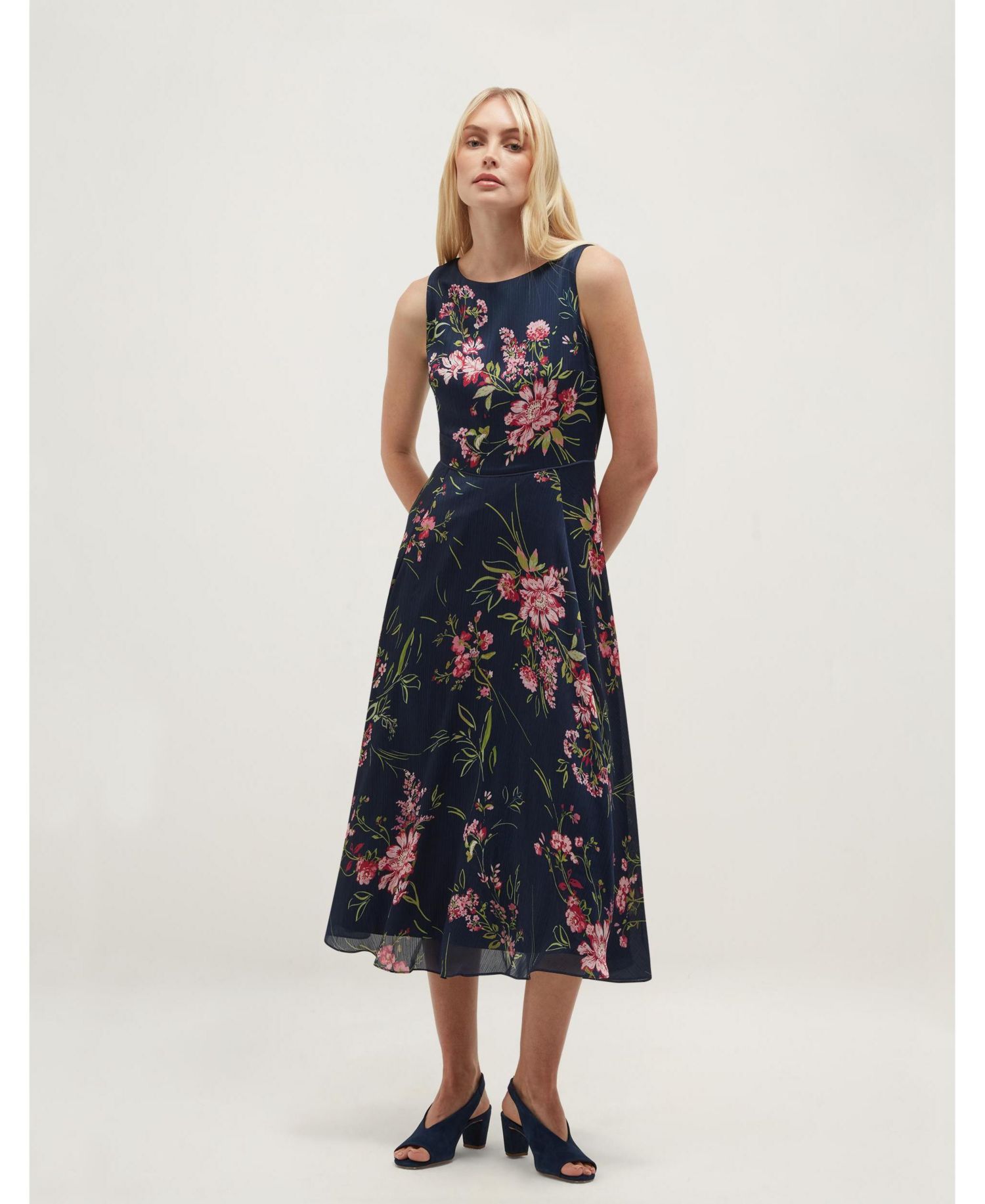 Women's Carly Floral A-Line Sleeveless Dress