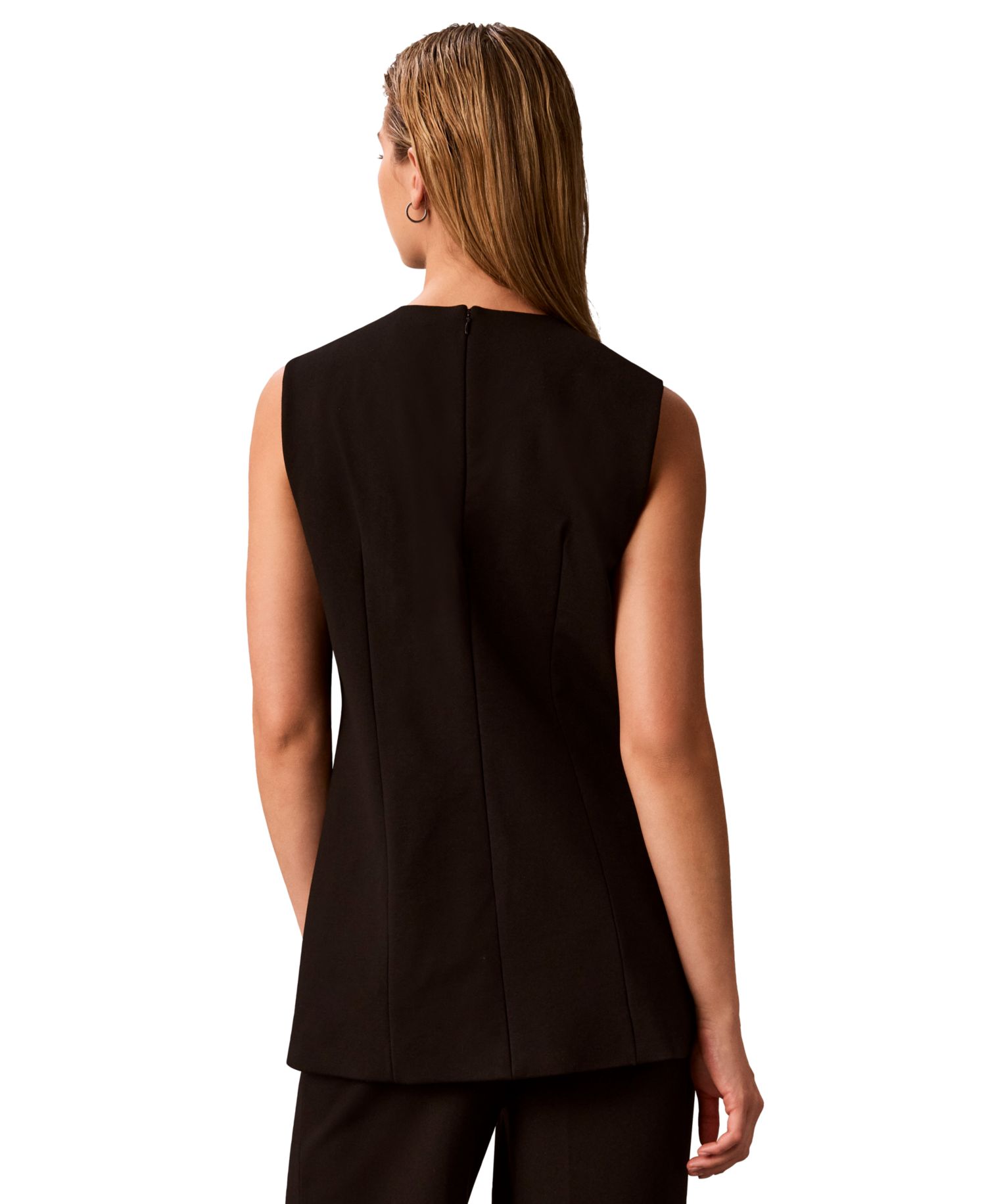 Women's Sleeveless Crewneck Top