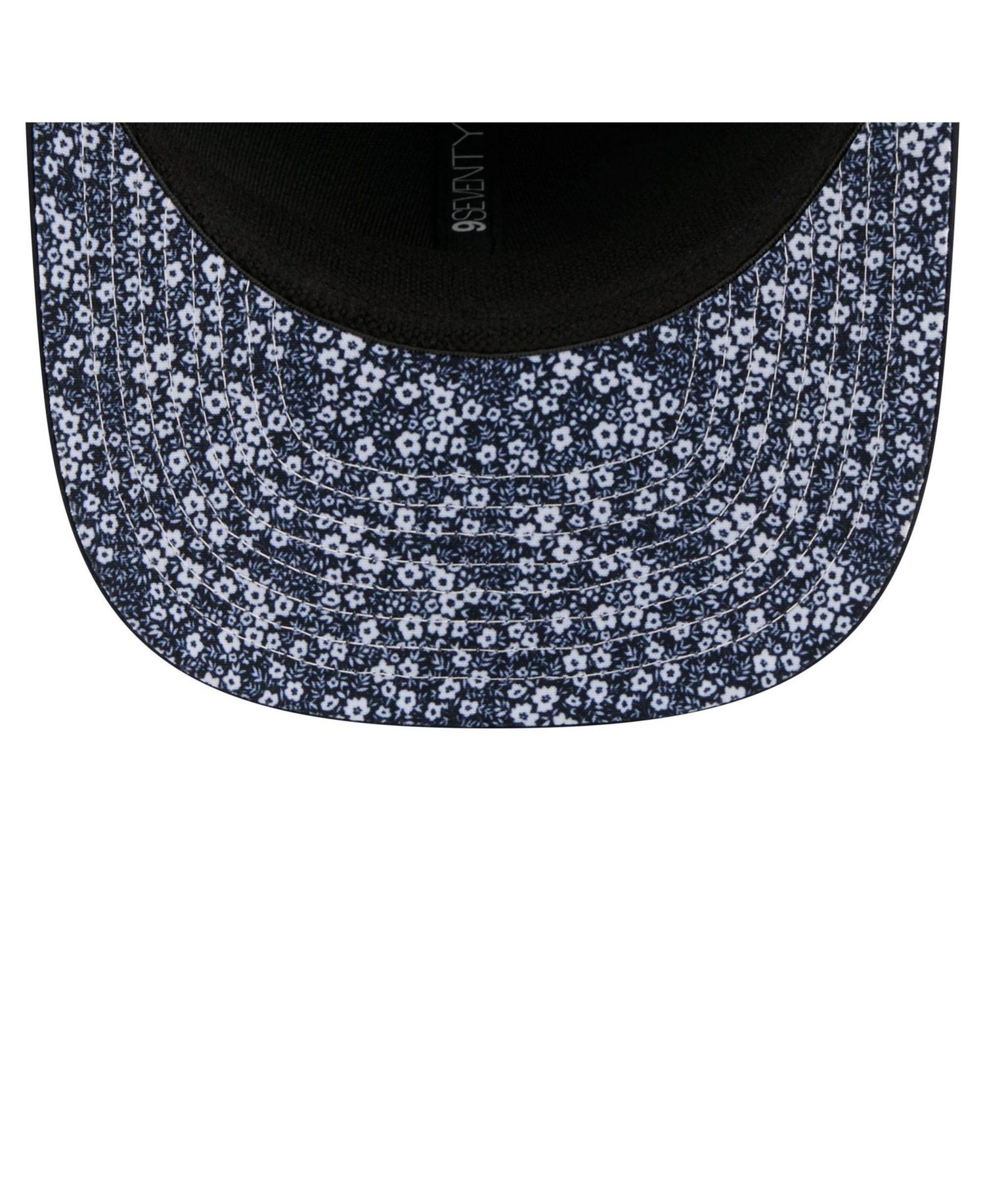 Men's Navy New York Yankees Floral Patch 9SEVENTY Adjustable Hat