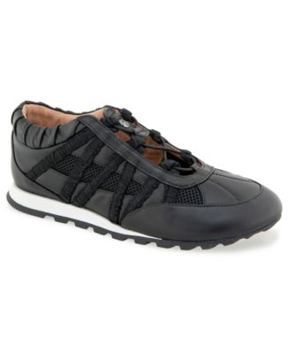 Women's Nadia Round Toe Casual Sneakers
