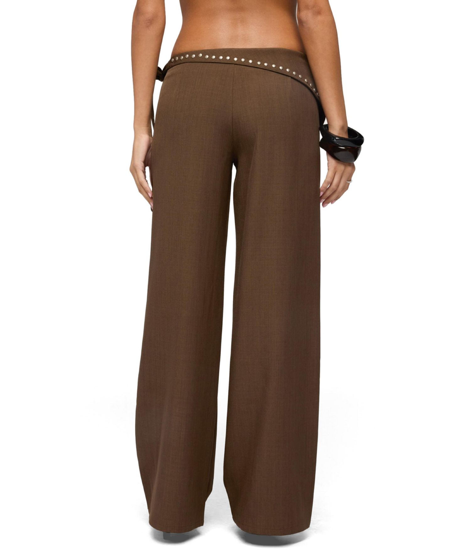 Женские брюки Edikted Avery Studded Foldover Straight Leg, цвет: Коричневый — фото 2