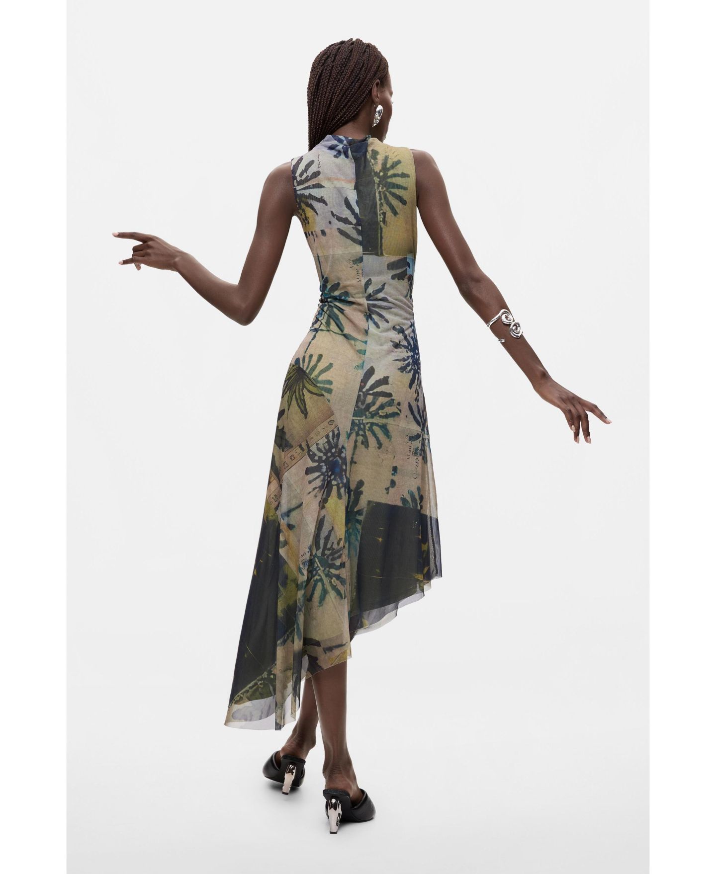 Женское платье Desigual Asymmetrical Sleeveless Multicolored Abstract Print, цвет: Зелёный — фото 5