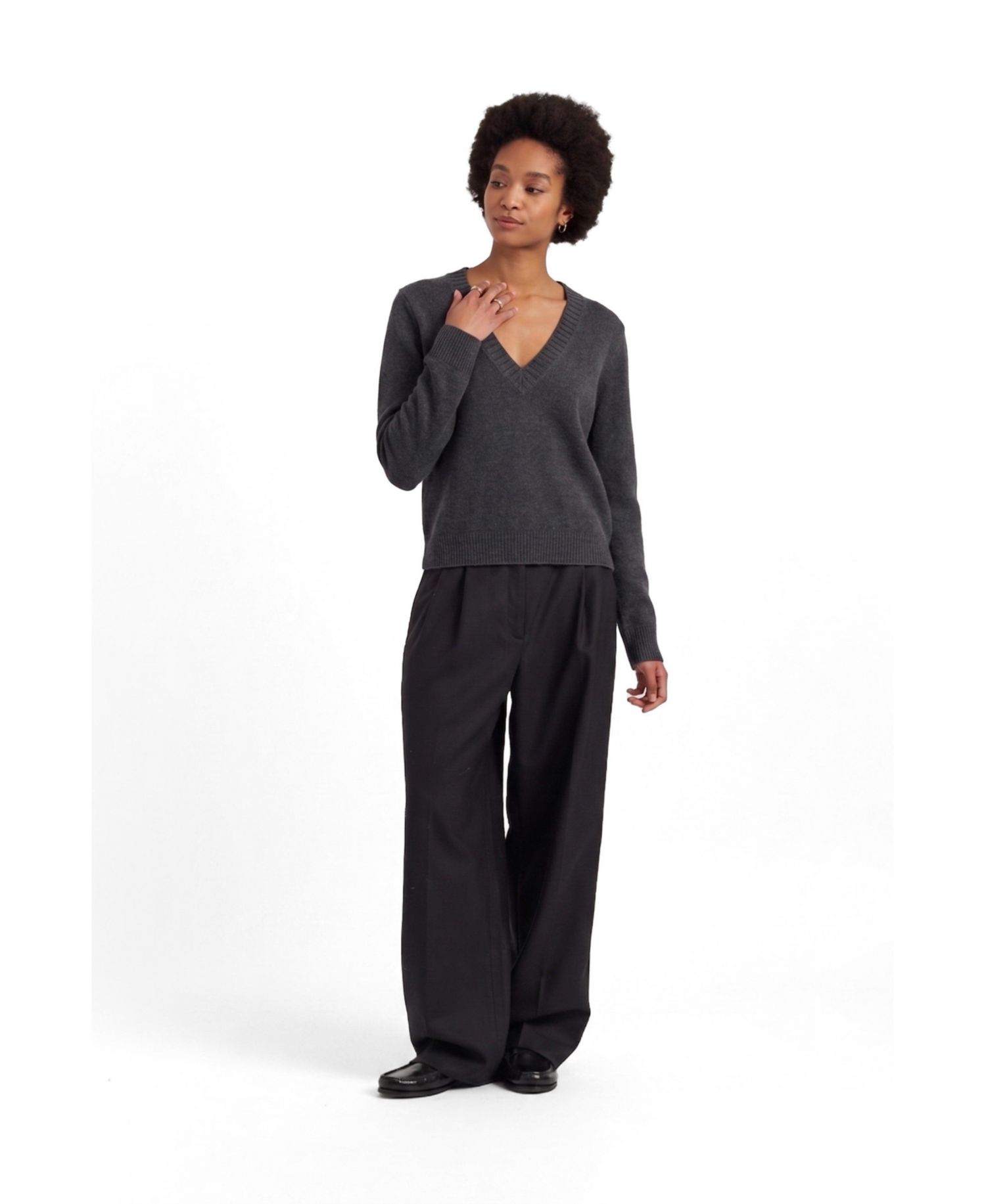 Women's Wool-Cashmere V-Neck Sweater