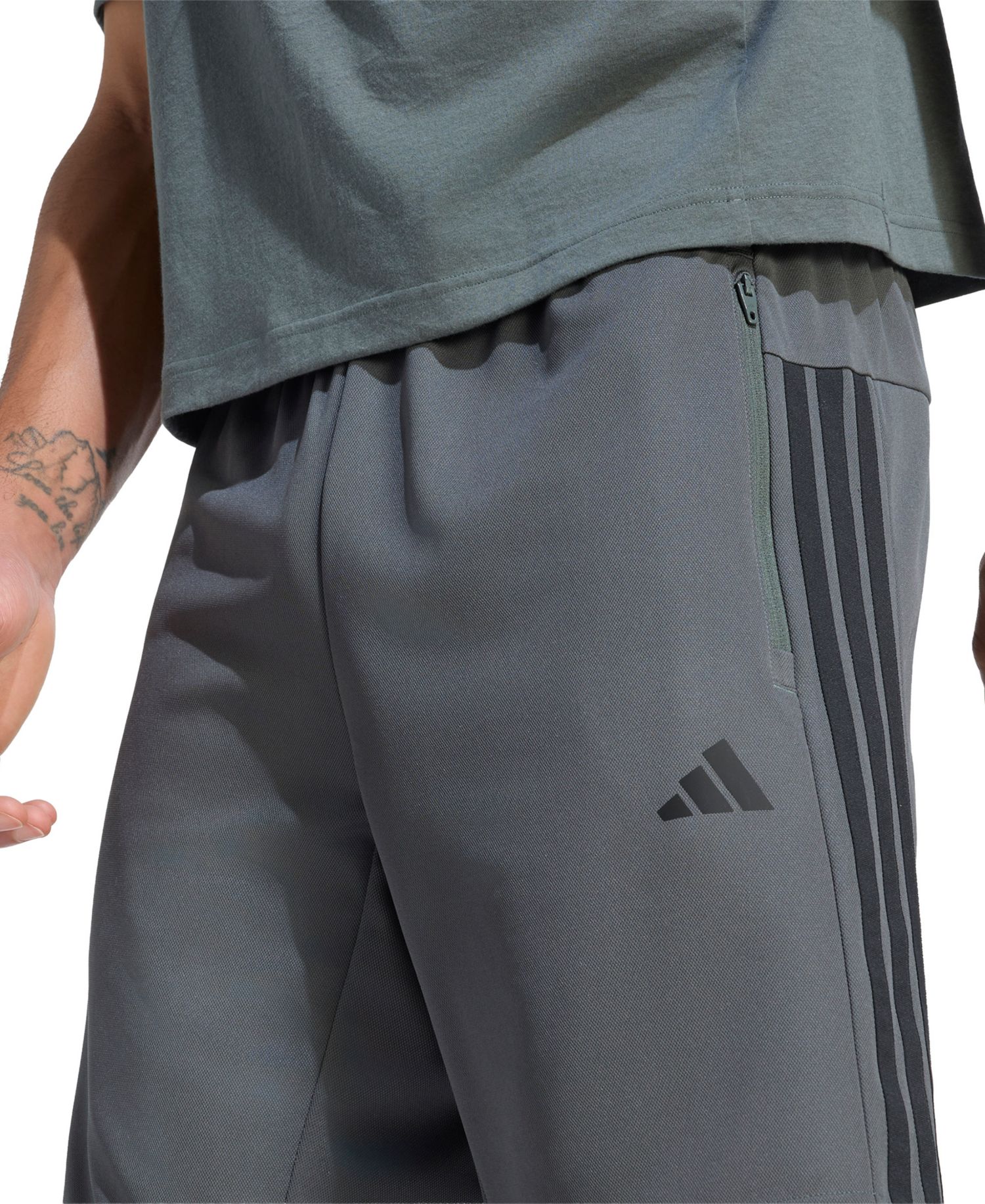 Men's Workout Essentials Base 3-Stripes Shorts