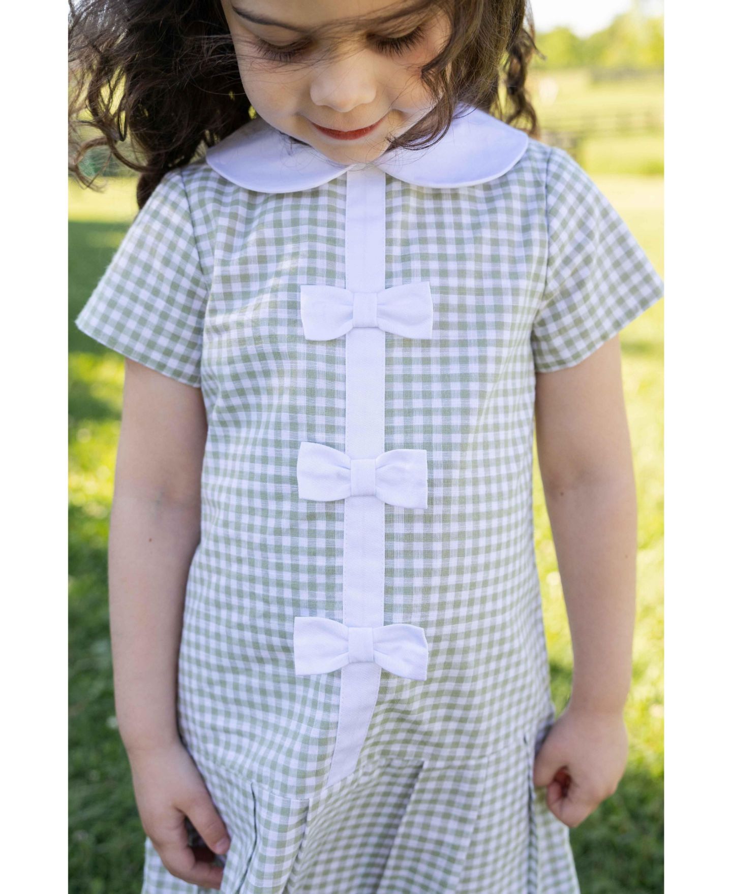 Платья Florence Eiseman Check Dress with Pleated Skirt And Bows для девочек, цвет: Шалфейный / Белый — фото 5