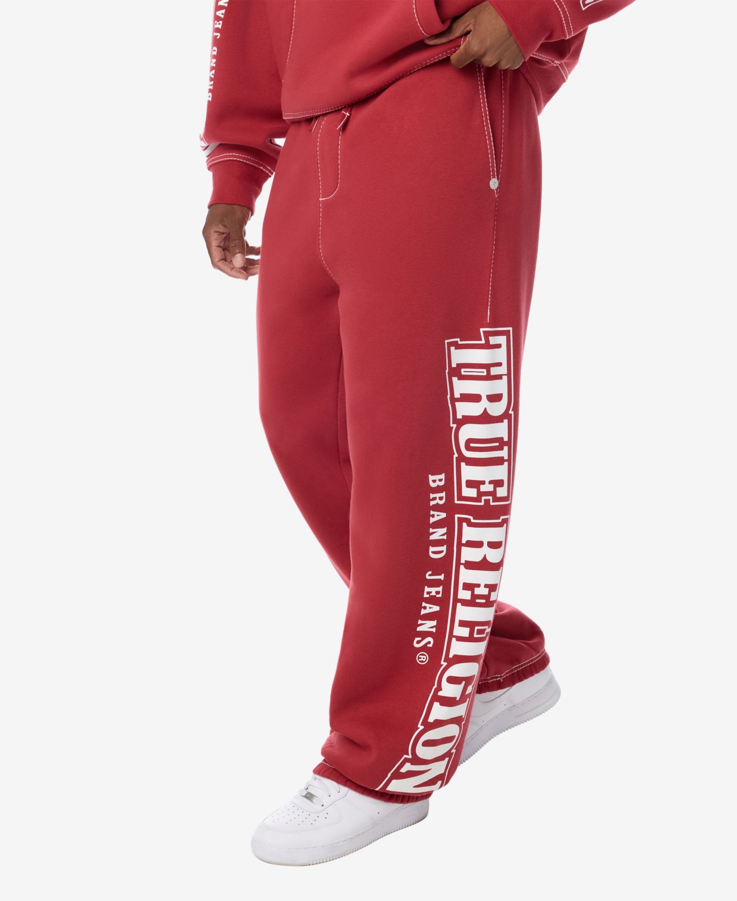 Мужские брюки True Religion Big T Arched Extra Baggy Joggers, цвет: Гранатовый — фото 2
