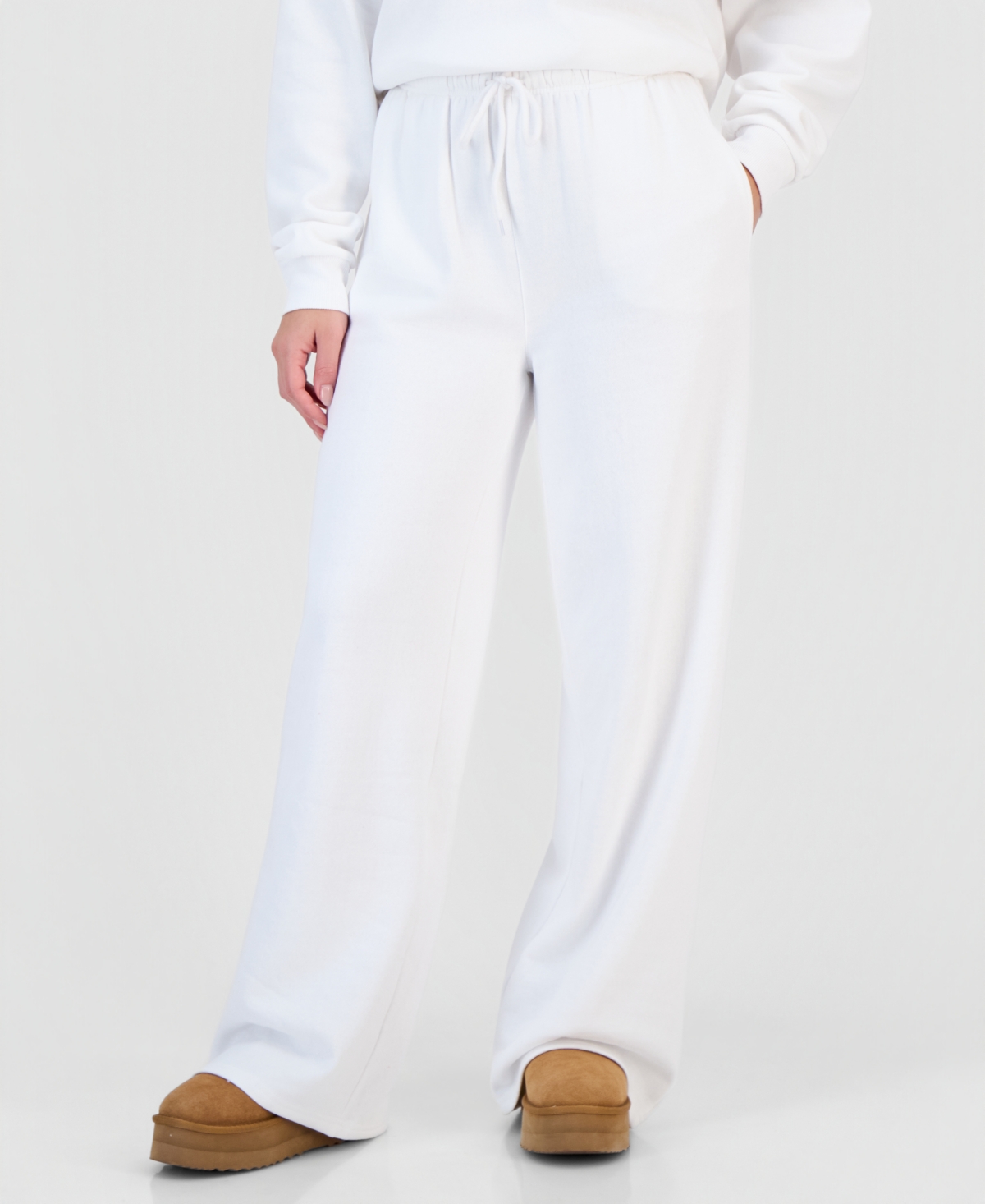 Rebel Veil Juniors' Candycane Wide-Leg Fleece Sweatpants - White