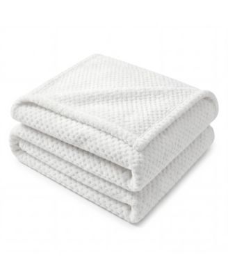 Lily Classic Pebbled Popcorn Texture Fluffy Fleece Blanket, King