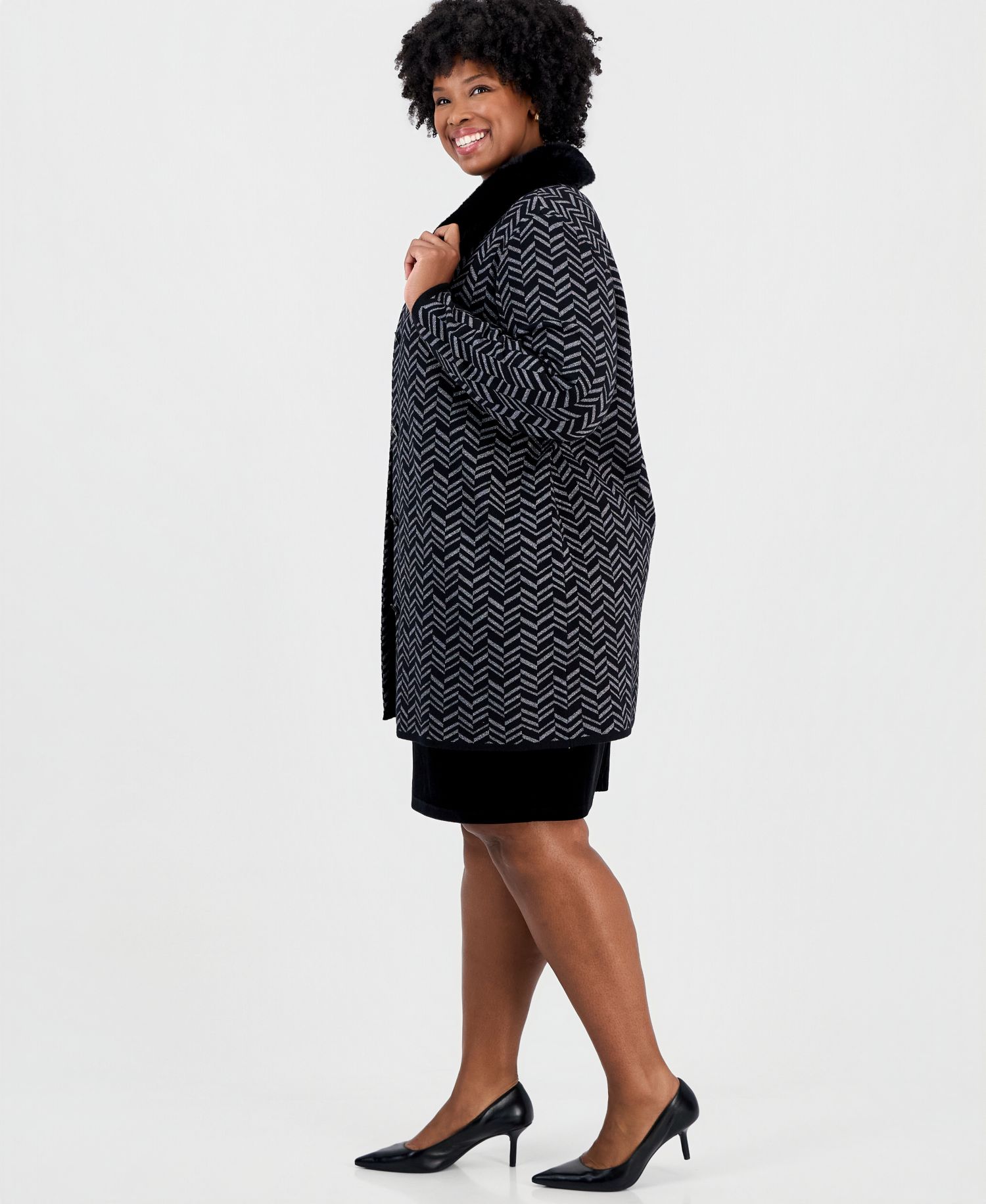 Plus Size Faux Fur Collar Herringbone Cardigan