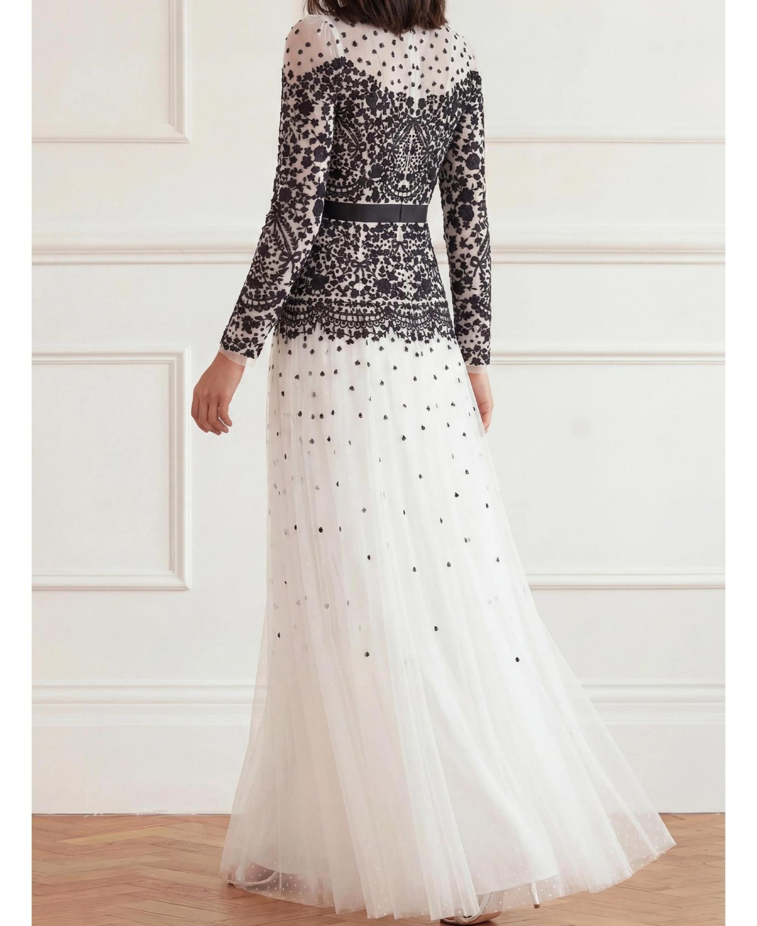 Women's Gilded Long Sleeve Maxi Lace Gown