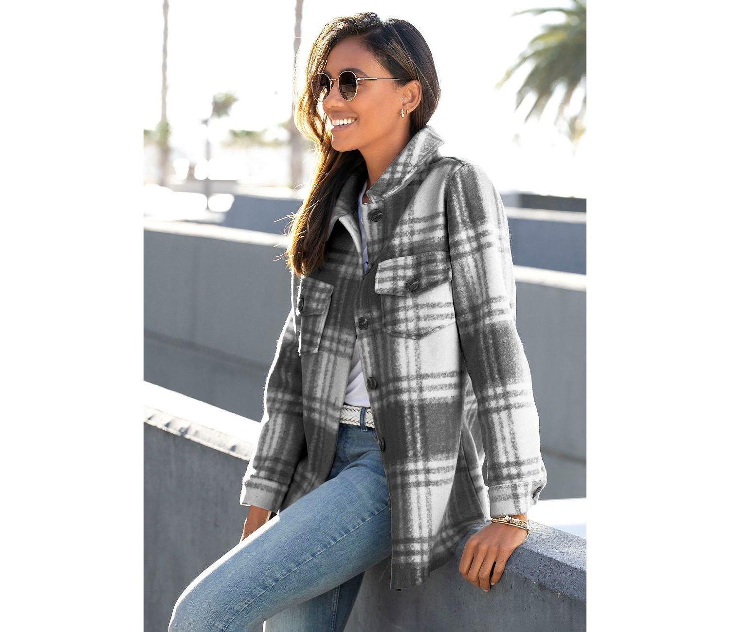 Women's Plaid Shirt with Pockets Everyday Comfort Jacket