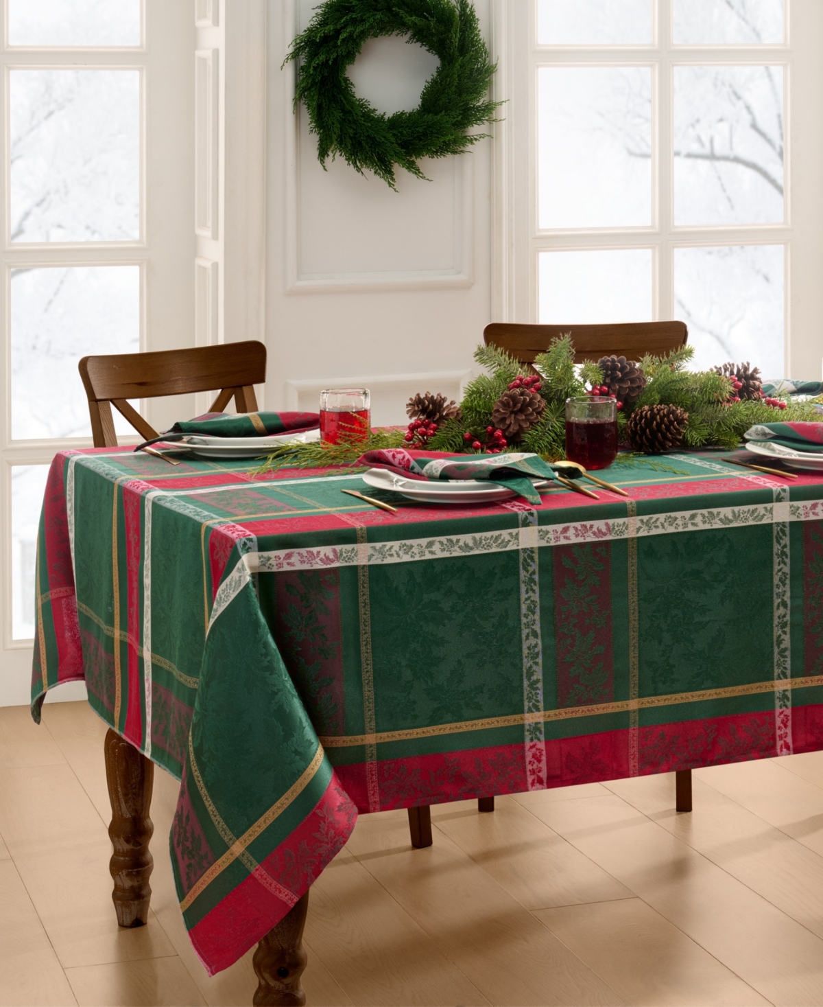 Elrene Merry And Festive Jacquard Tablecloth, 60" X 84" In Multi