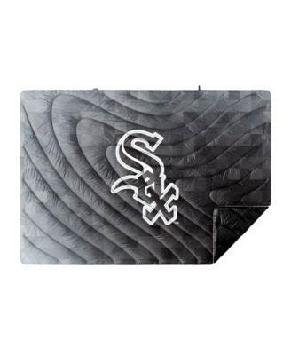 Chicago White Sox 75'' x 52'' Geo Original Puffy Blanket