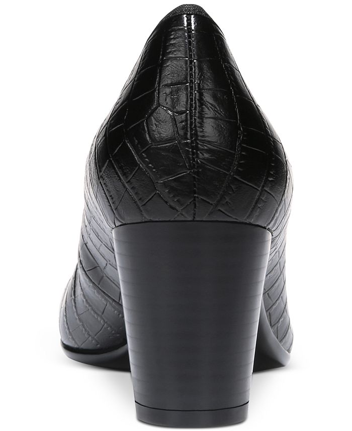 naturalizer naomi pump
