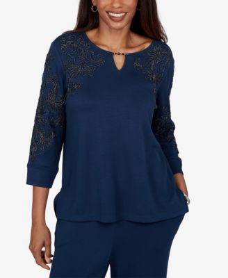 Petite Embellished Keyhole Neck 3/4-Sleeve Top