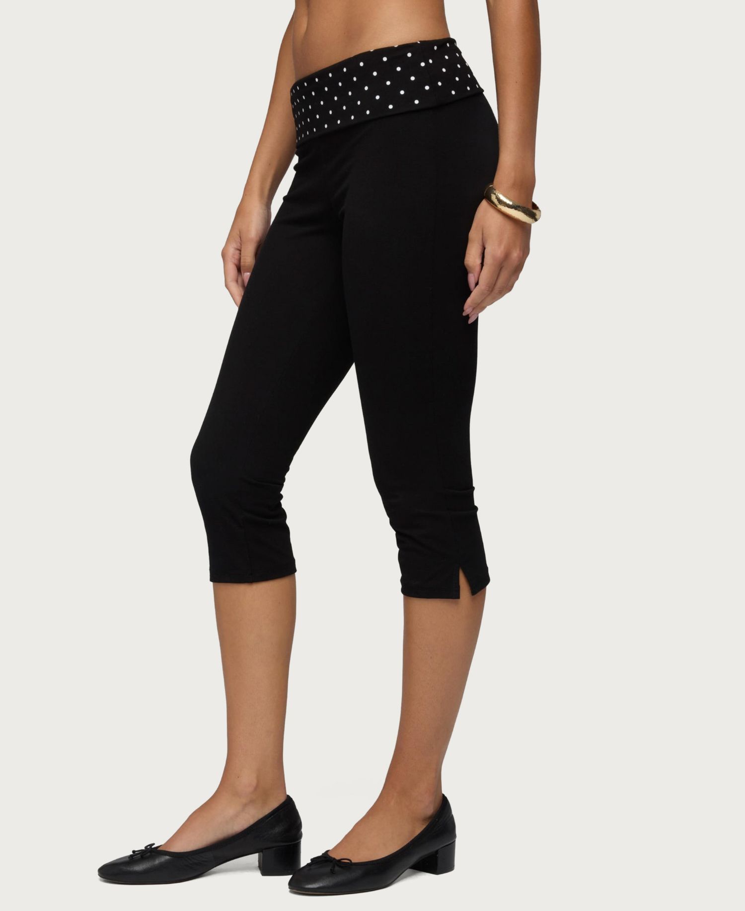 Women's Genni Low-Rise Polka-Dot Capri Pants