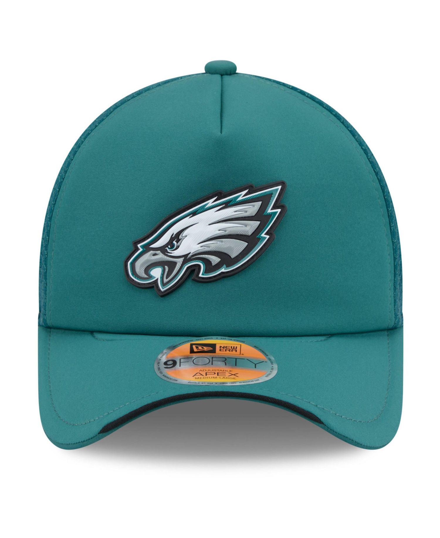 Men's Midnight Green Philadelphia Eagles 2026 Sideline Apex 9FORTY Adjustable Trucker Hat