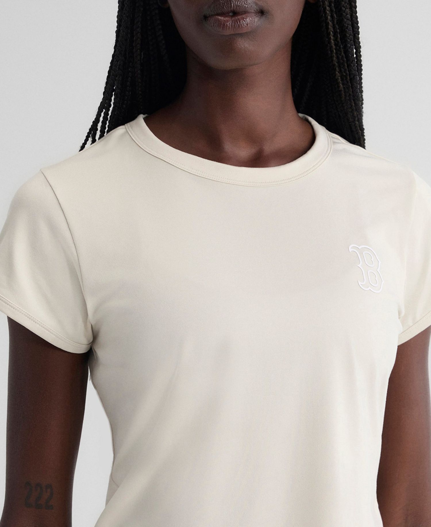 Women's Beige Boston Red Sox Clutch T-Shirt