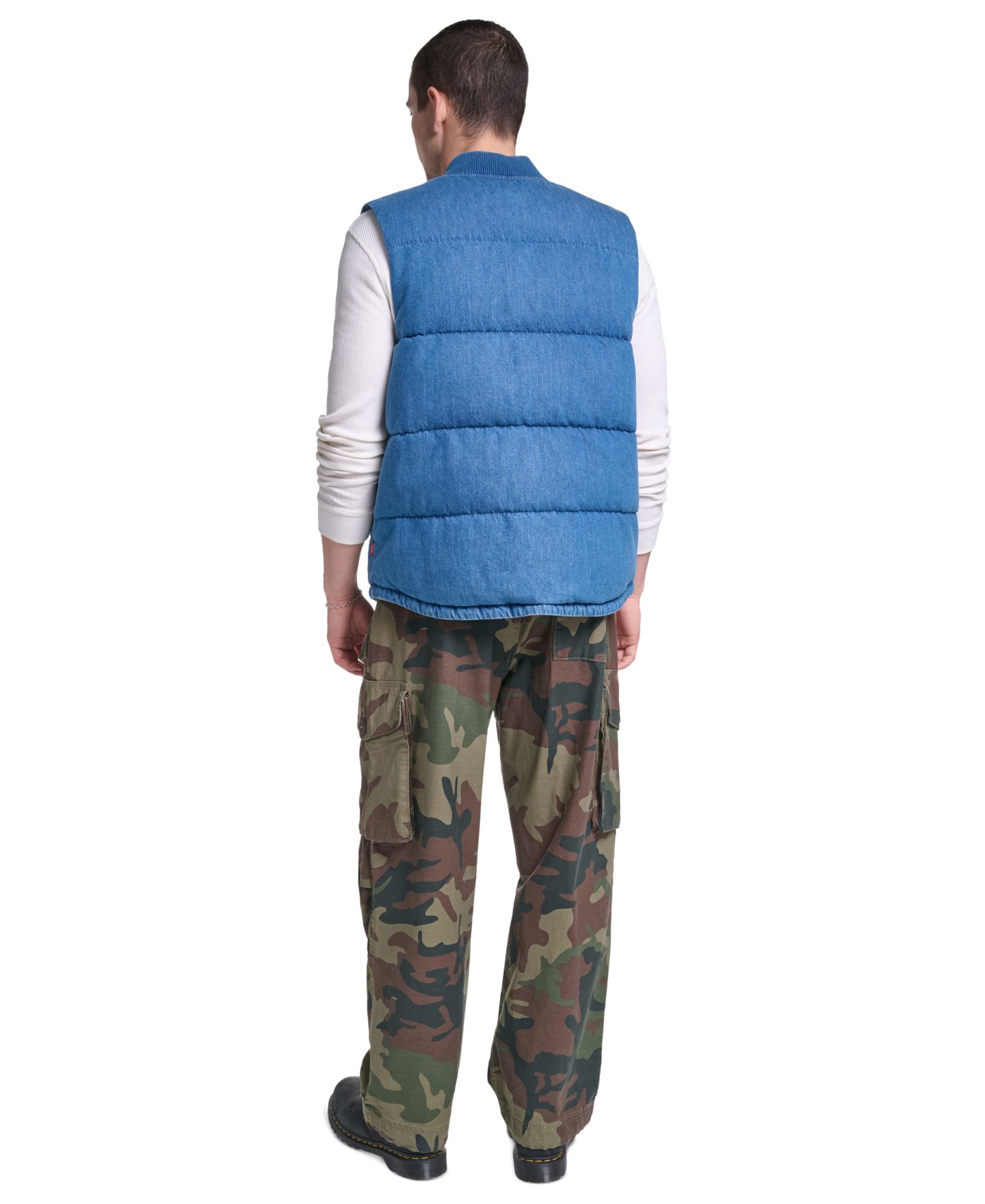Мужской жилет Levi's Quilted Denim Classic-Fit Vest, цвет: Средняя варка джинсовый — фото 8