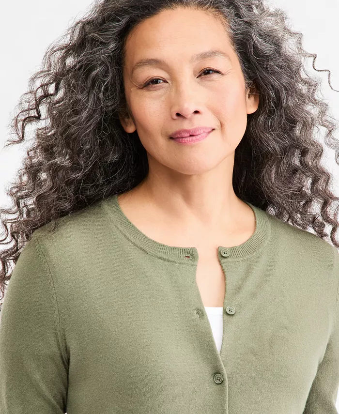 Women's Crewneck Button-Down Cardigan Sweater - thumbnail 2