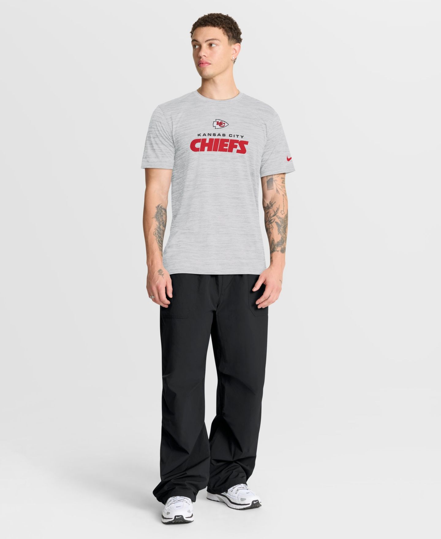Мужская футболка Nike Kansas City Chiefs Velocity Crewneck — фото 5