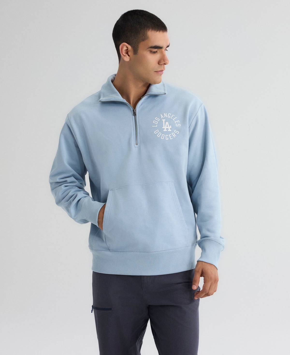 Fanatics Men's Los Angeles Dodgers Relaxed-Fit Quarter-Zip Kangaroo Pocket Sweatshirt