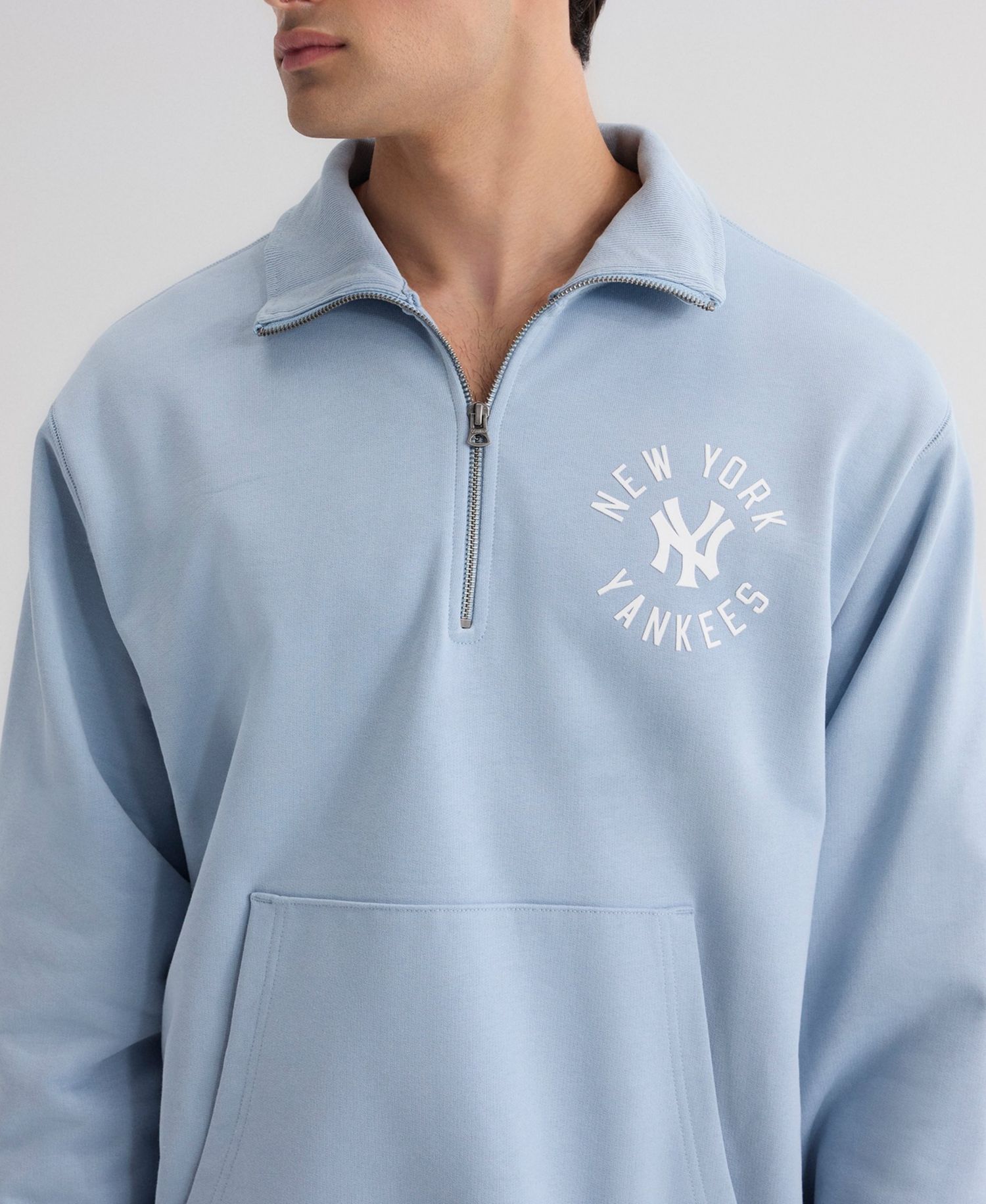 Men's New York Yankees Iconic Quarter-Zip Sweatshirt