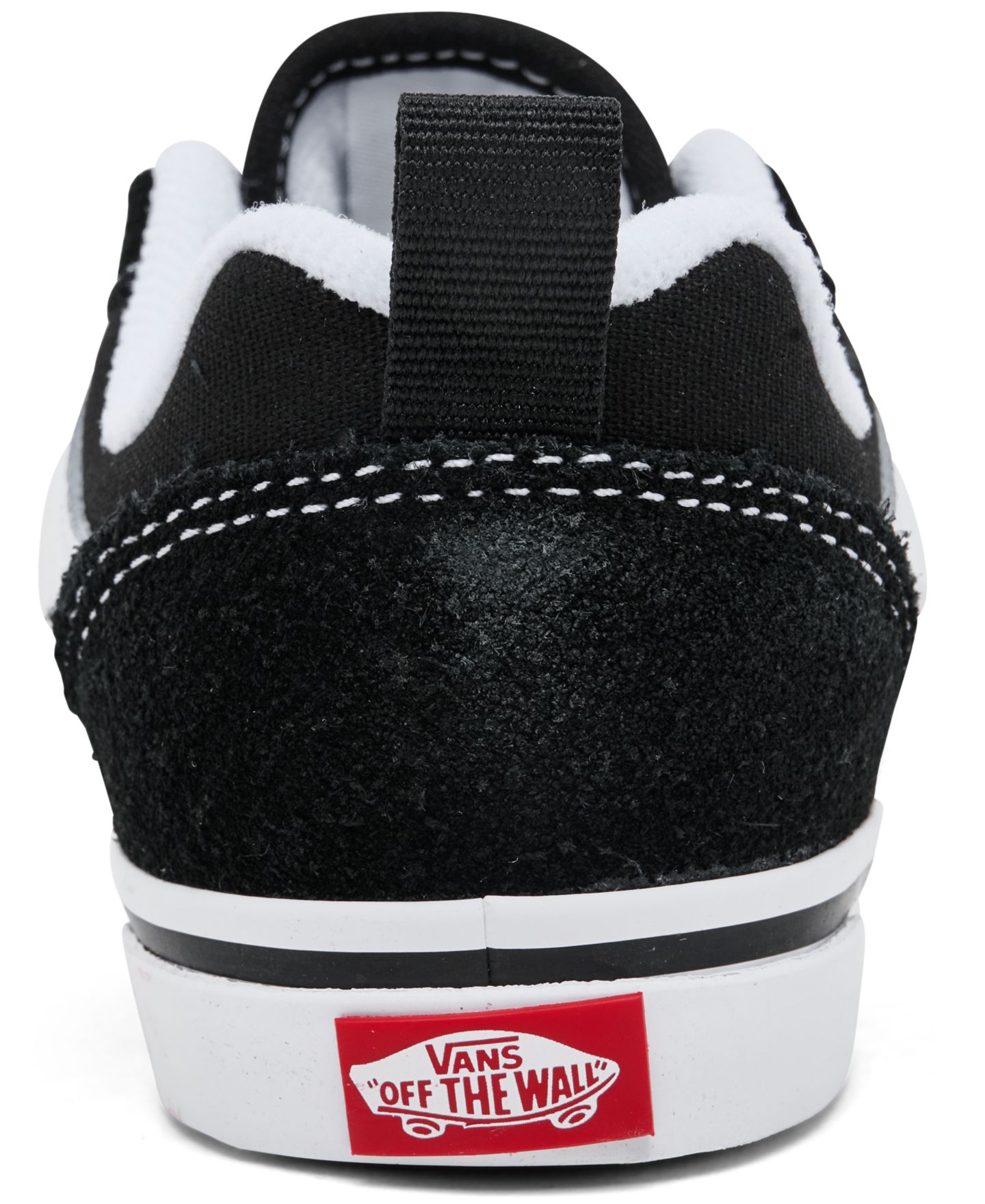 Детские замшевые низкие кеды Vans Knu Skool с мягким языком и воротником, Finish Line, цвет: Чёрный / Белый — фото 4