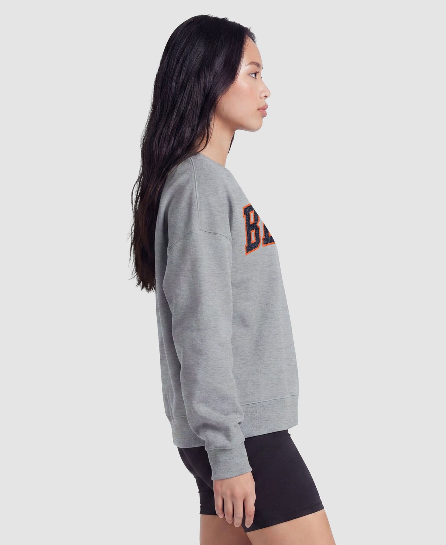 Women's Chicago Bears Crewneck Screen Print Sweatshirt