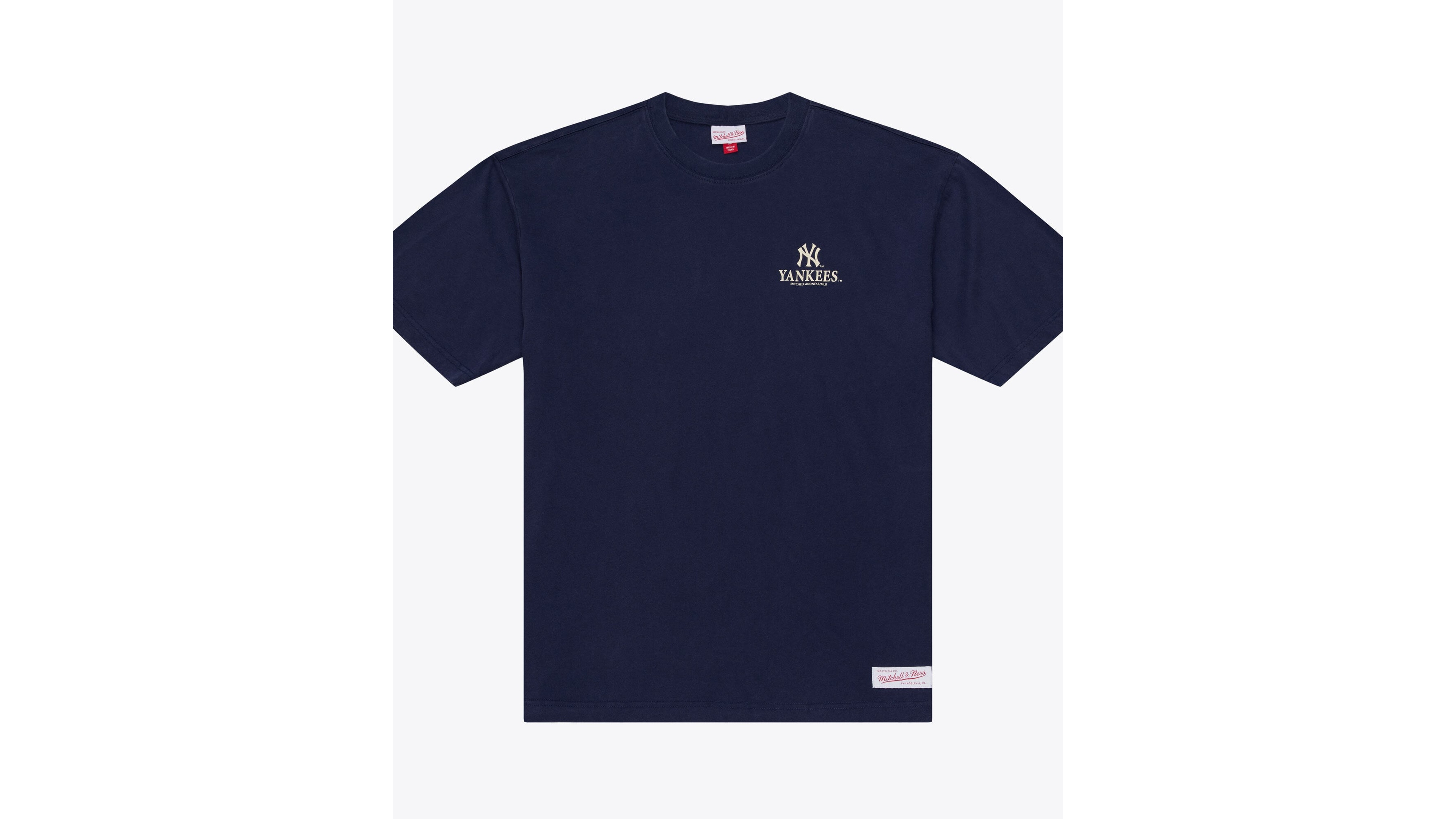 Mitchell & Ness Men's New York Yankees Core Essentials Raised Rubberized Graphic T-Shirt