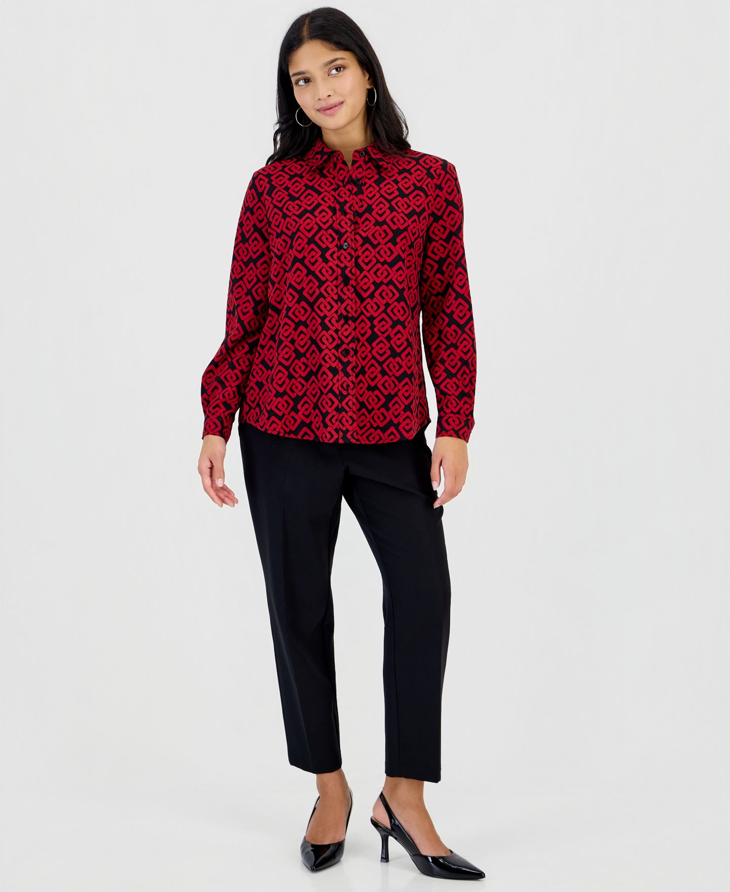 Женская блузка Anne Klein Essentials Petite Long-Sleeve Houndstooth Button-Front, цвет: Чёрный / Красный — фото 2