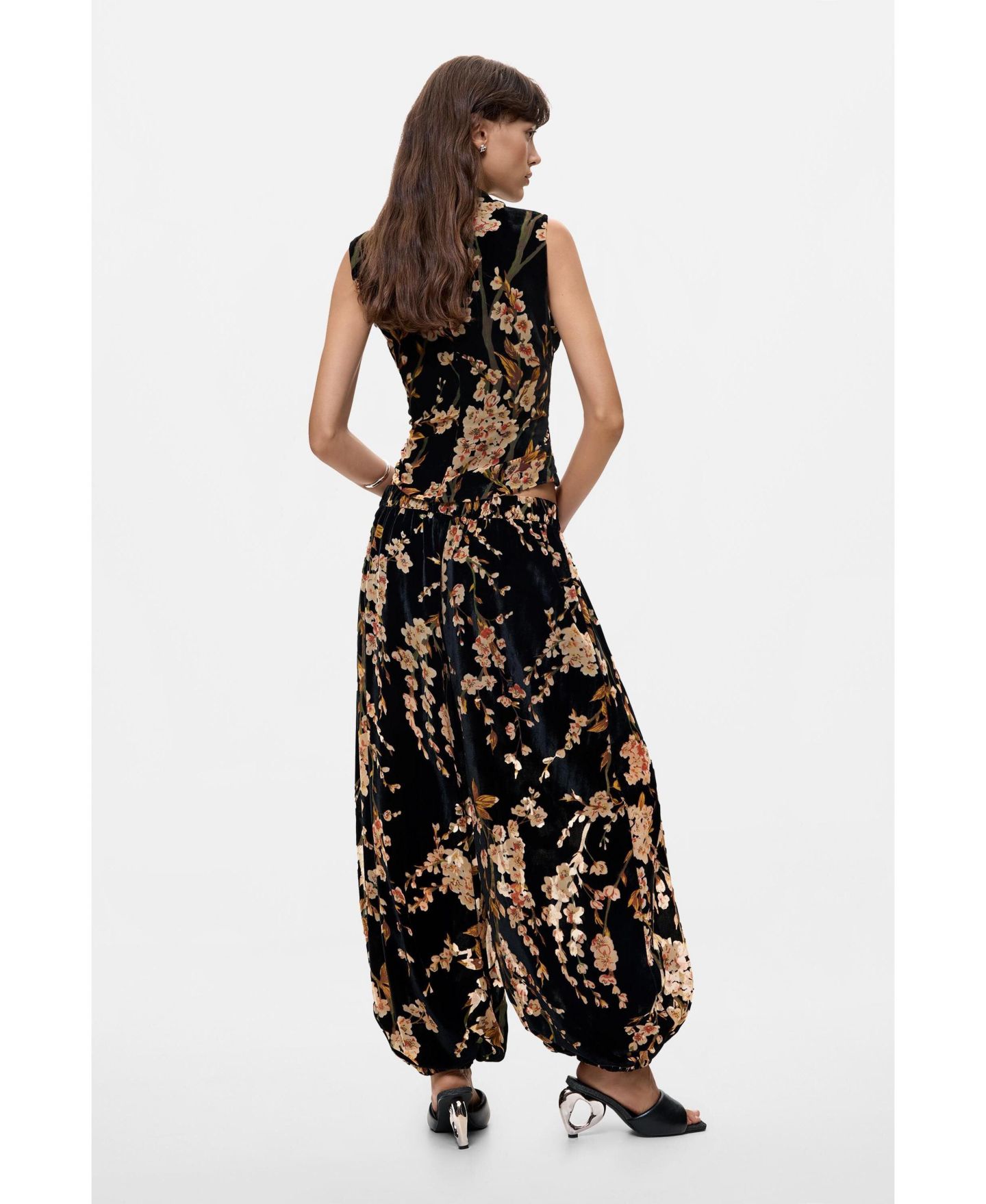 Женские брюки Desigual Velvet floral balloon, цвет: Чёрный — фото 5