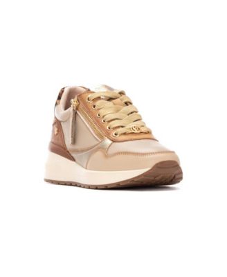 Women's Leather Wedge Lace-Up Carmela Collection Sneakers