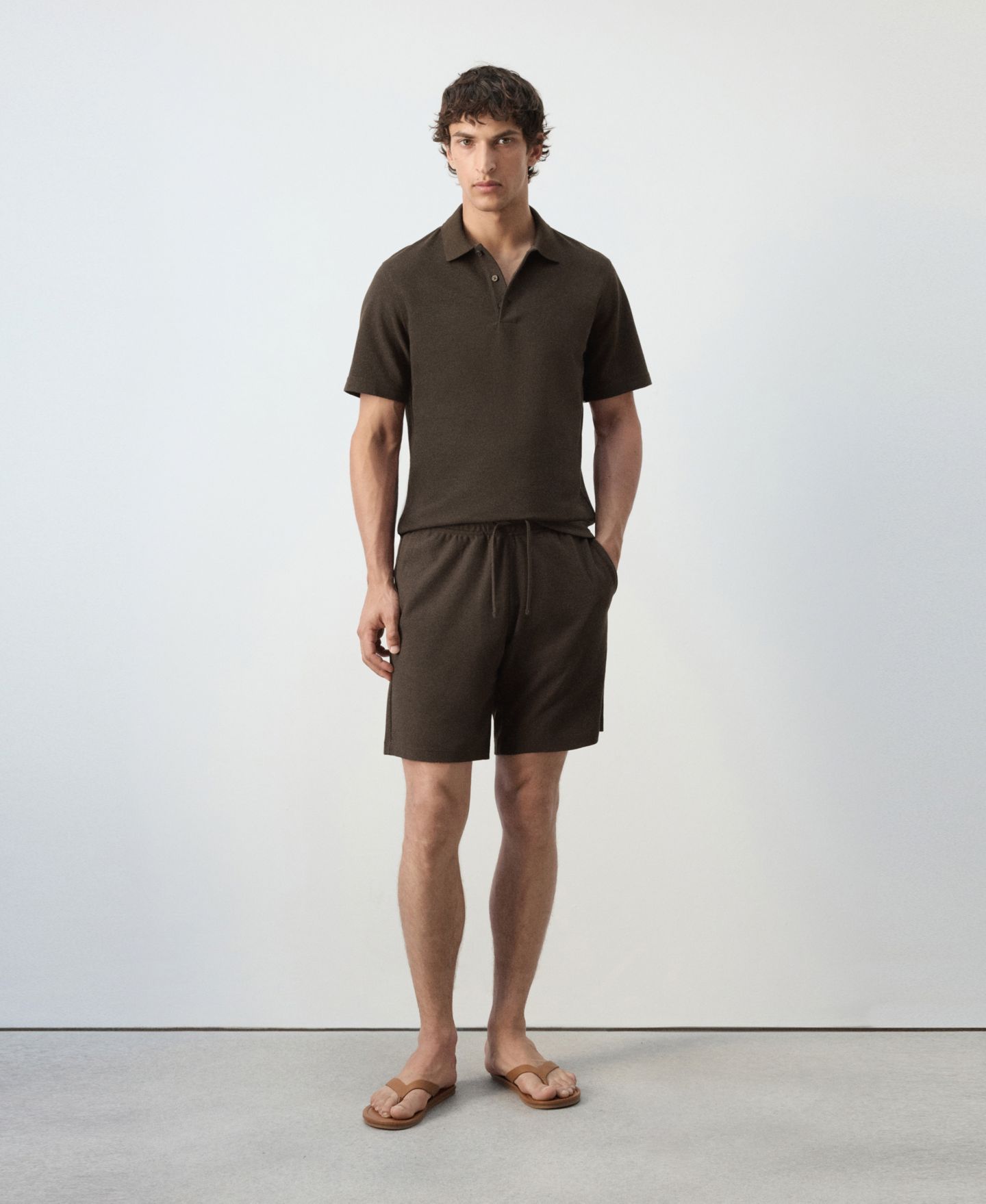 Мужские шорты Mango Textured Straight-Fit Cotton-Blend Bermuda 8.27" Inseam, цвет: Коричневый — фото 6