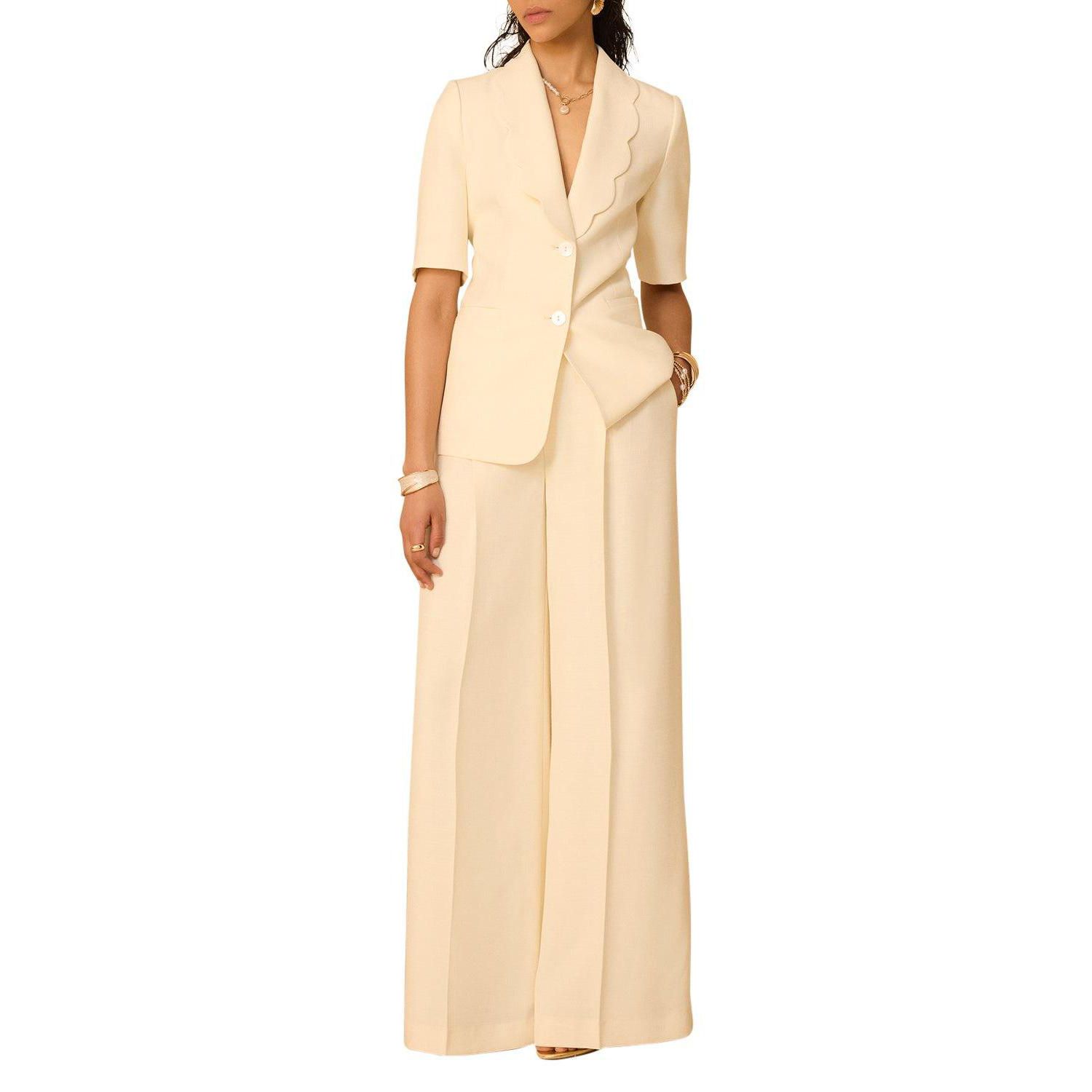 Women's Scallop Short Sleeve Blazer