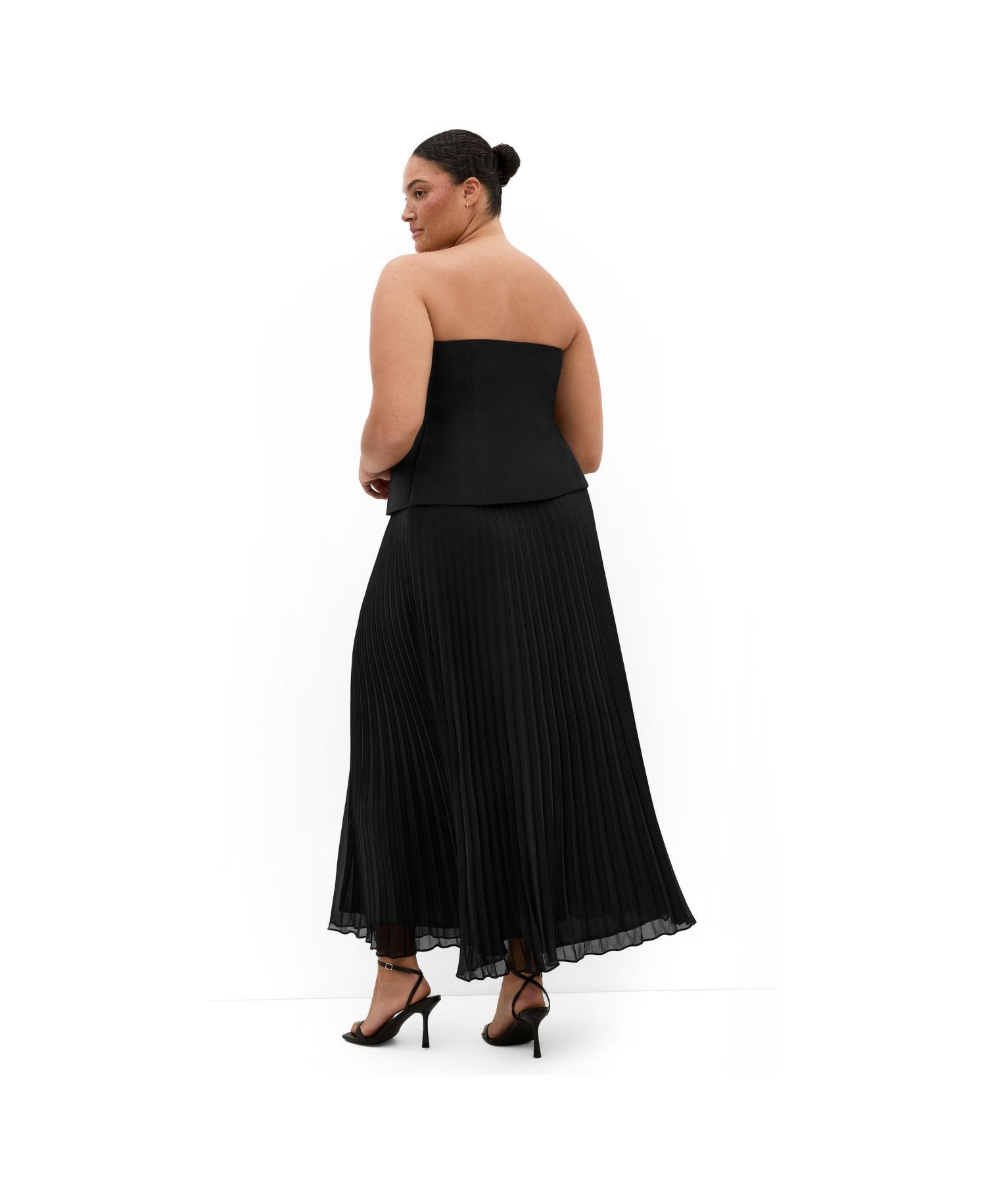 Women's Loretta Strapless Pleat Maxi Dress