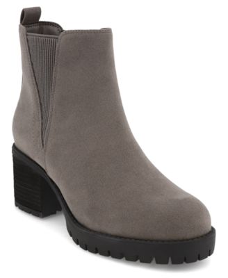 Women's Jody Lug Sole Wide-Width Chelsea Booties