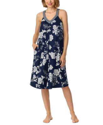Women's V-Neck Sleeveless Side Seam Pockets Nightgown