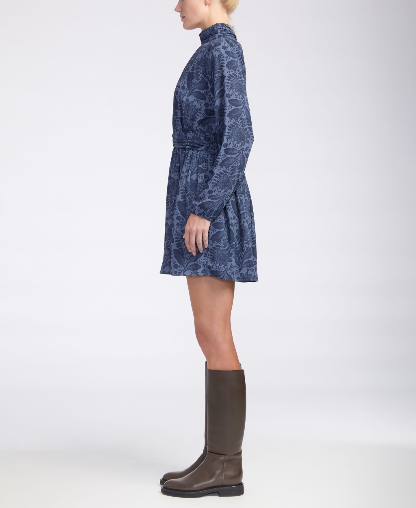 Женское платье Derek Lam 10 Crosby Zaylen Long-Sleeve Floral Fit & Flare Mini, цвет: Синий с принтом — фото 2