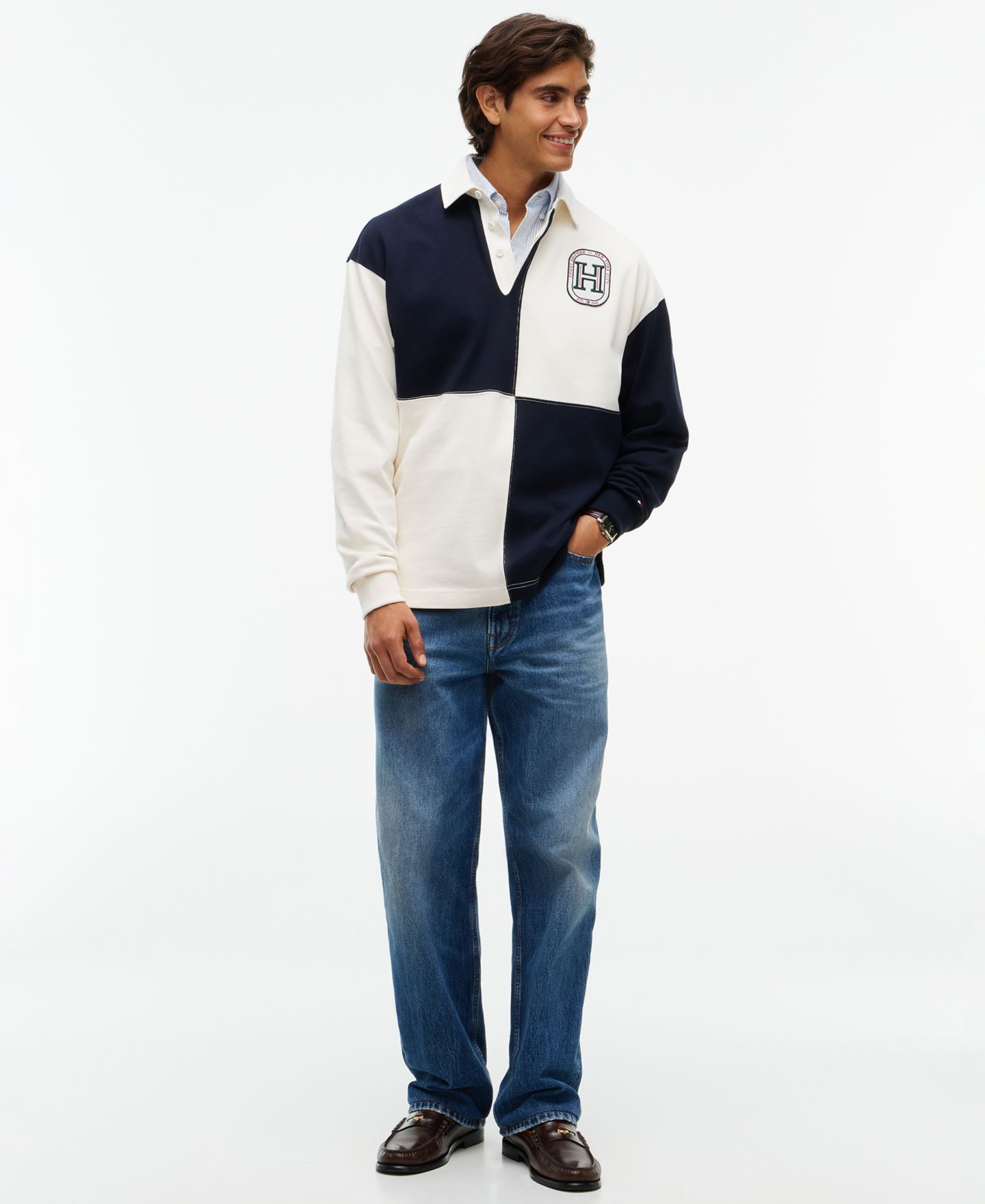 Мужское поло Tommy Hilfiger Varsity Fashion Rugby Colorblock Long-Sleeve Polo Shirt, цвет: Слоновая кость — фото 2