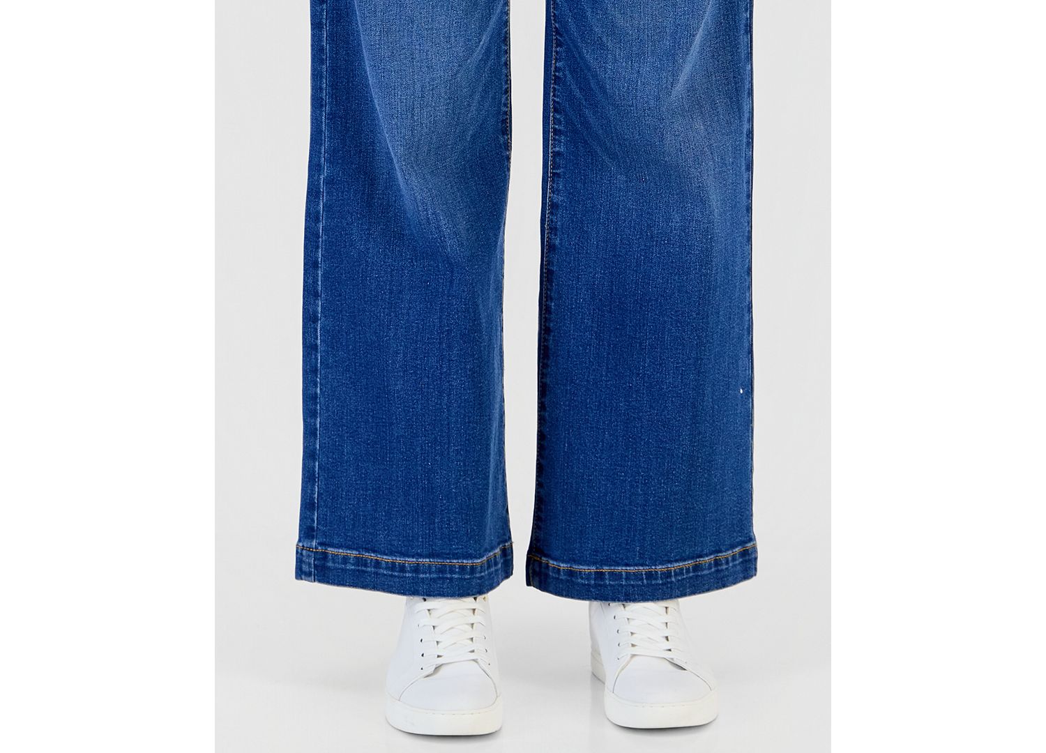 Petite High-Rise Wide-Leg Pull-On Jeans