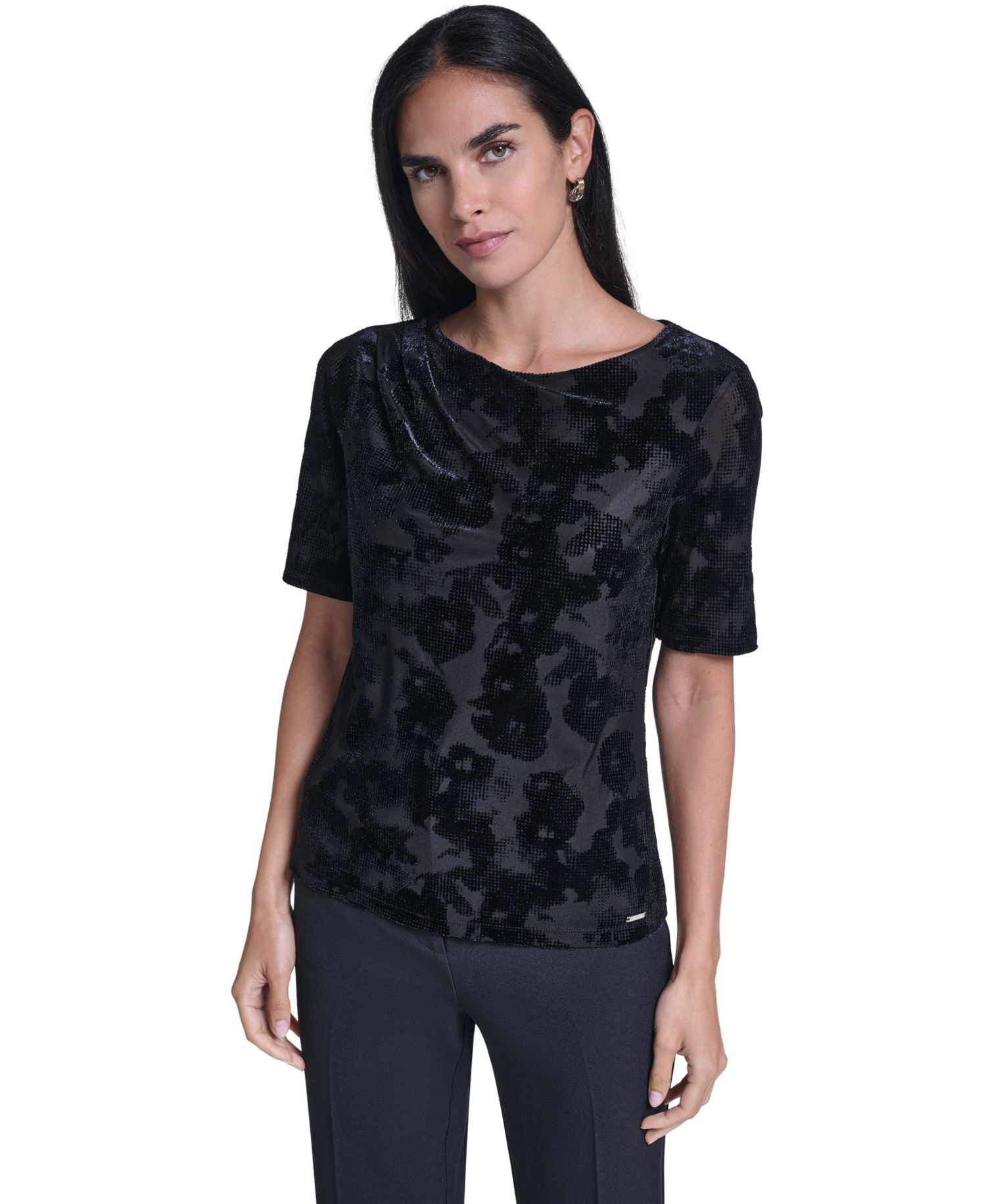 Women's Short-Sleeve Pleated Floral Blouse