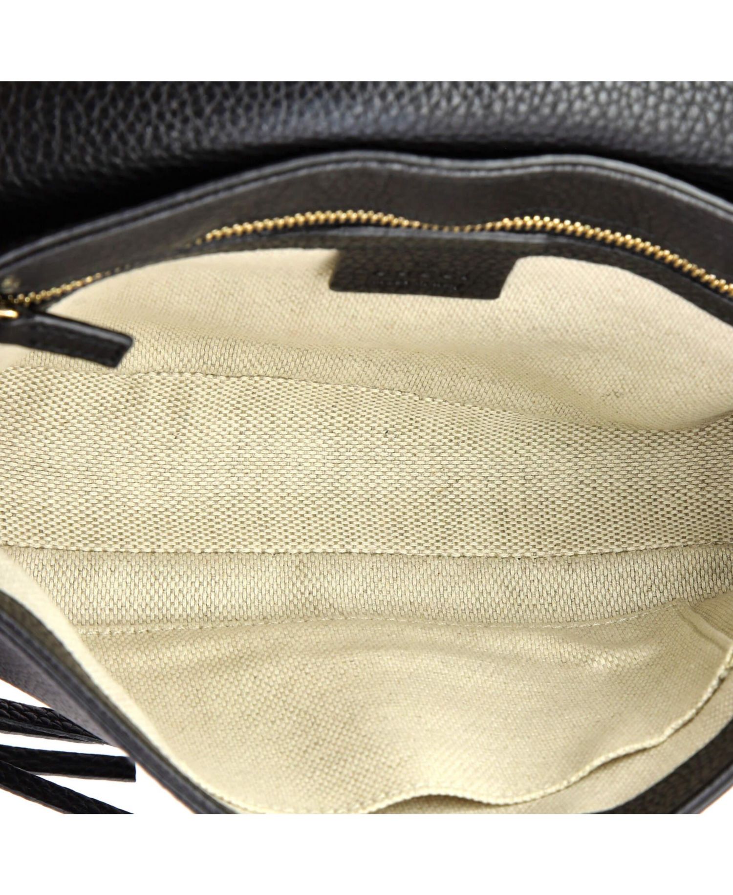 Medium Soho Chain Crossbody Bag Leather